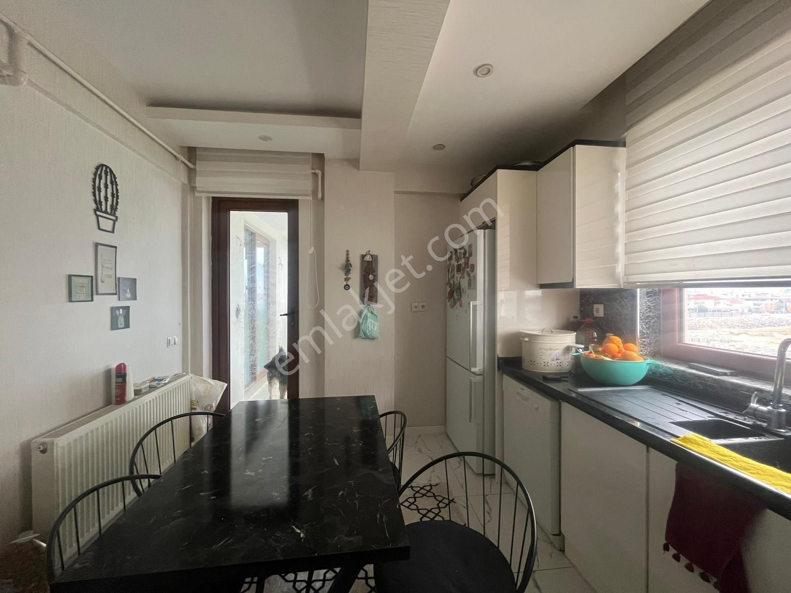 Selçuk Bey De 3+1 Geniş Daire - Görsel 11