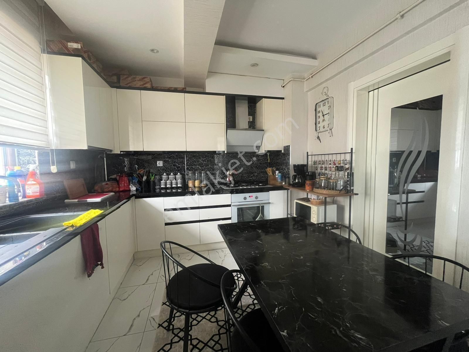 Selçuk Bey De 3+1 Geniş Daire - Görsel 29