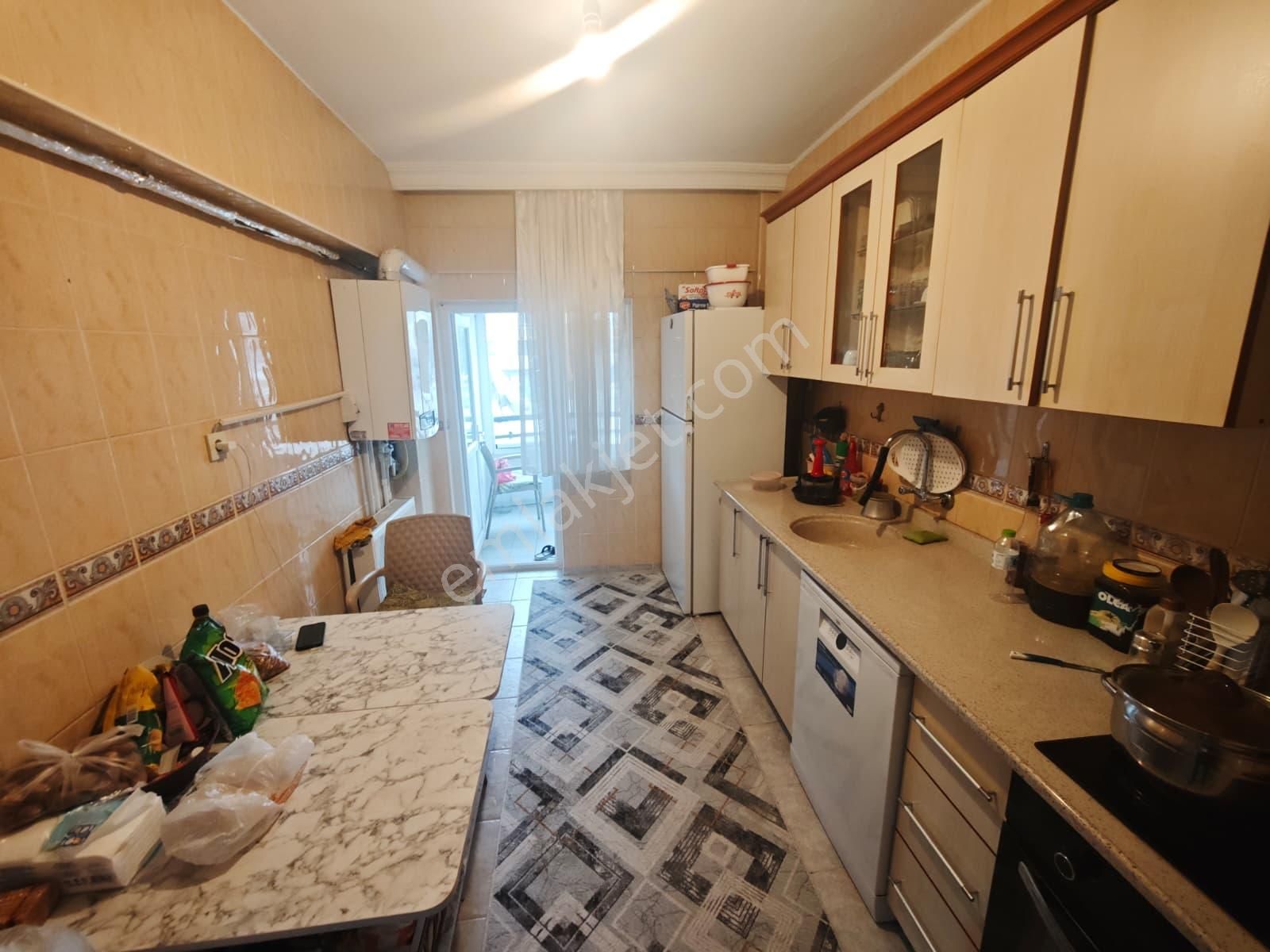 Lider Emlak'tan Ana Cadde Üzeri **ön Cephe** 3+1 Satılık Daire - Görsel 5