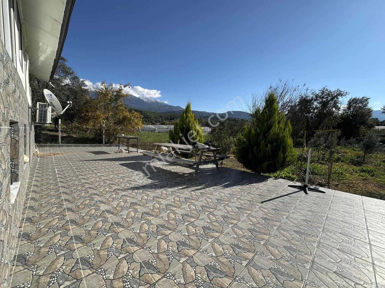 Saklıkente 15-20dk Mesafede Çiftlik Evi Ve 5.828m² Arazi - Görsel 25
