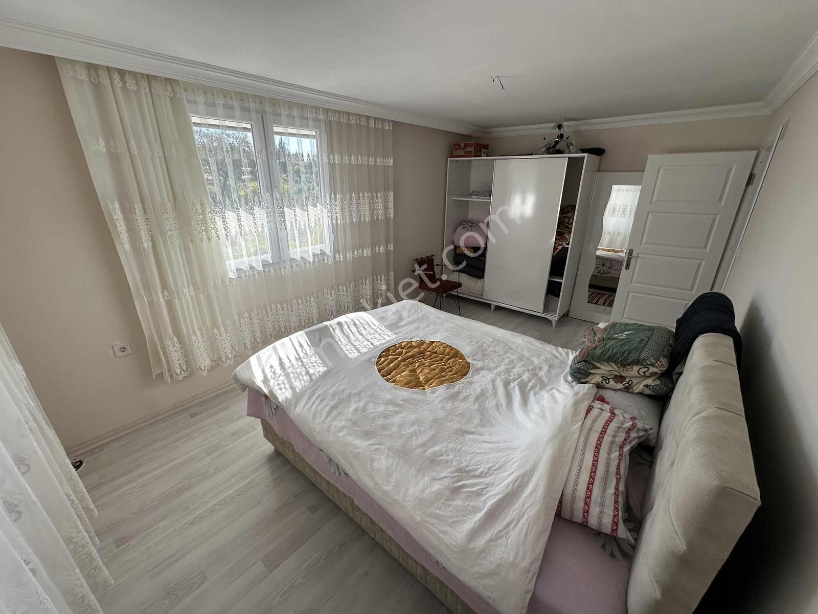 Saklıkente 15-20dk Mesafede Çiftlik Evi Ve 5.828m² Arazi - Görsel 15