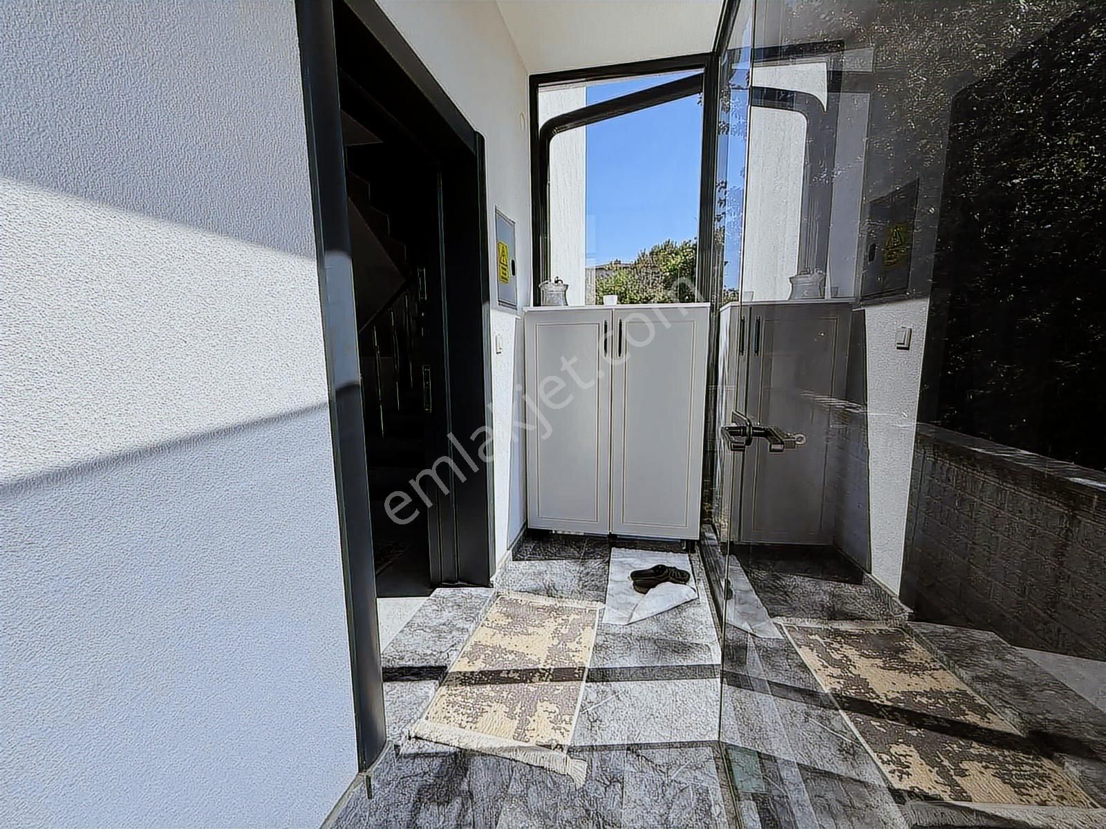 Tapu54 | Arifiye Cumhuriyet Mah. 175 M² 3+1 Satılık Lüx Vila - Görsel 15