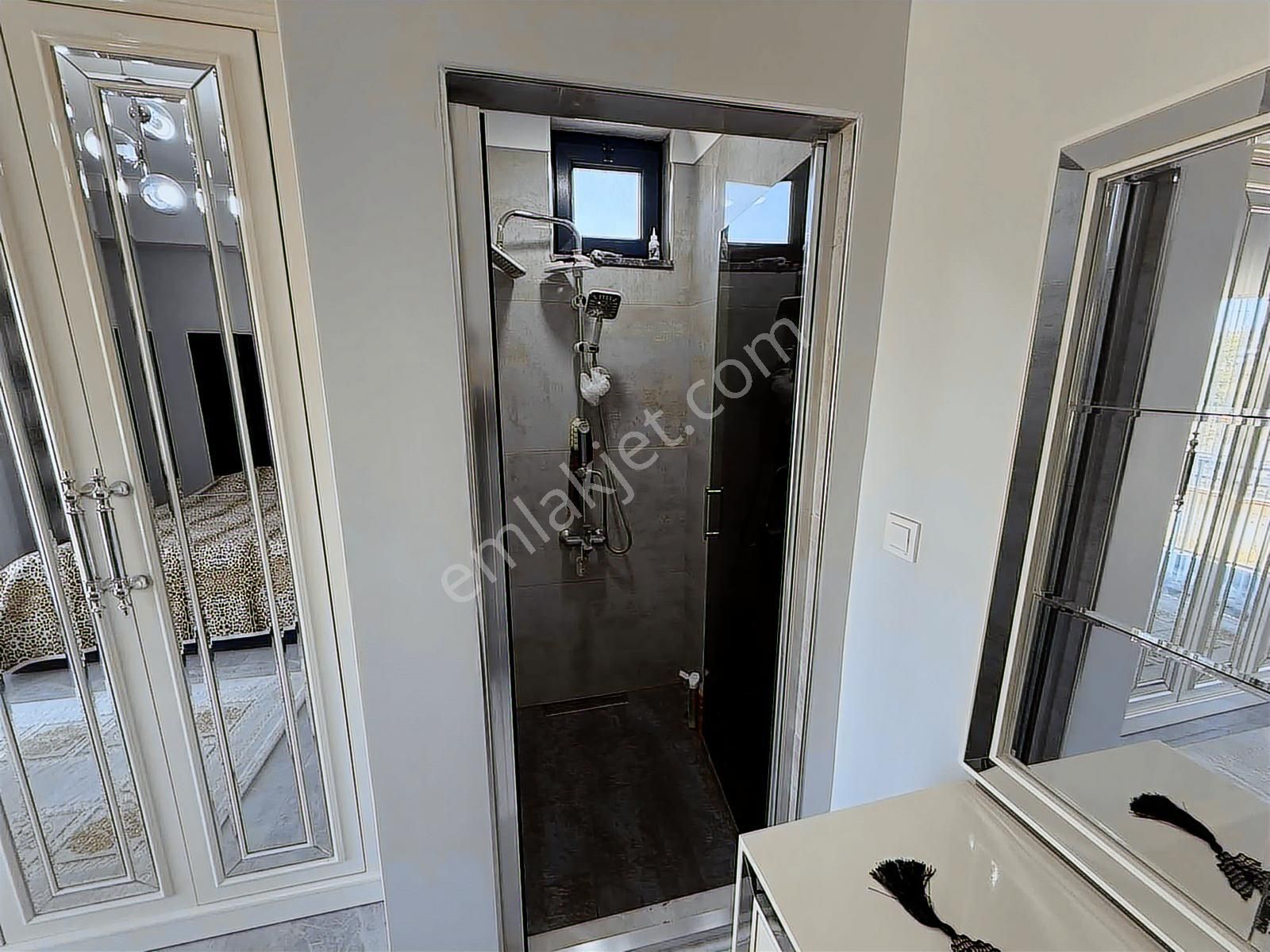 Tapu54 | Arifiye Cumhuriyet Mah. 175 M² 3+1 Satılık Lüx Vila - Görsel 23