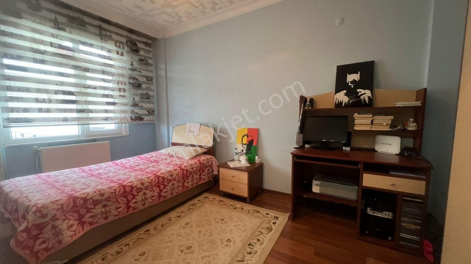 Beylikdüzü Gürpınarda Havuzlu Site İçerisinde Satılık 5+2 Villa - Görsel 8