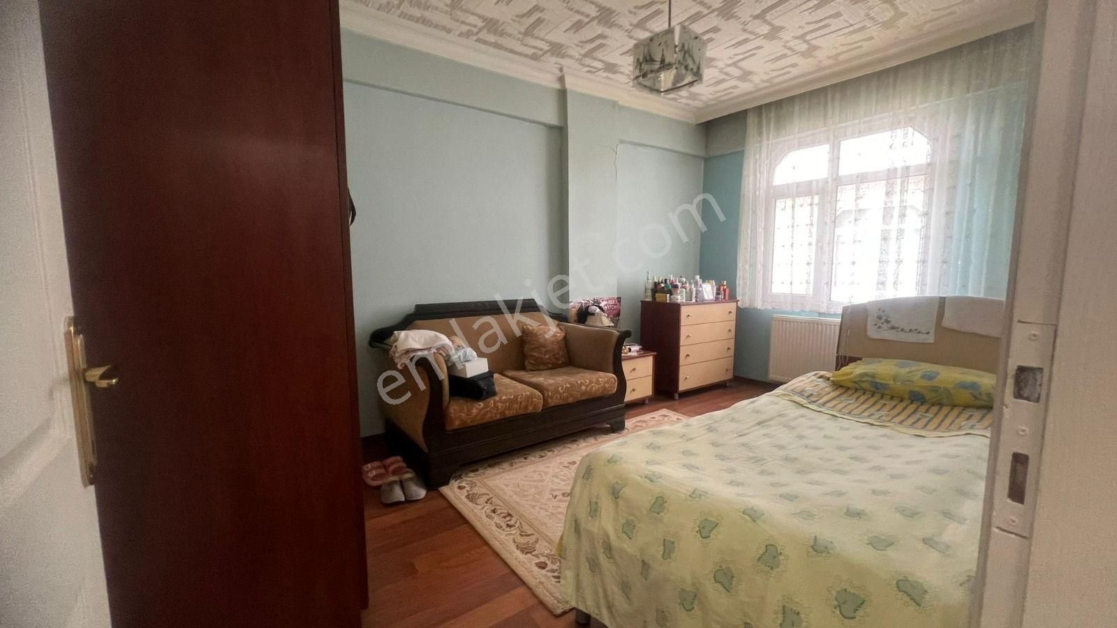 Beylikdüzü Gürpınarda Havuzlu Site İçerisinde Satılık 5+2 Villa - Görsel 11