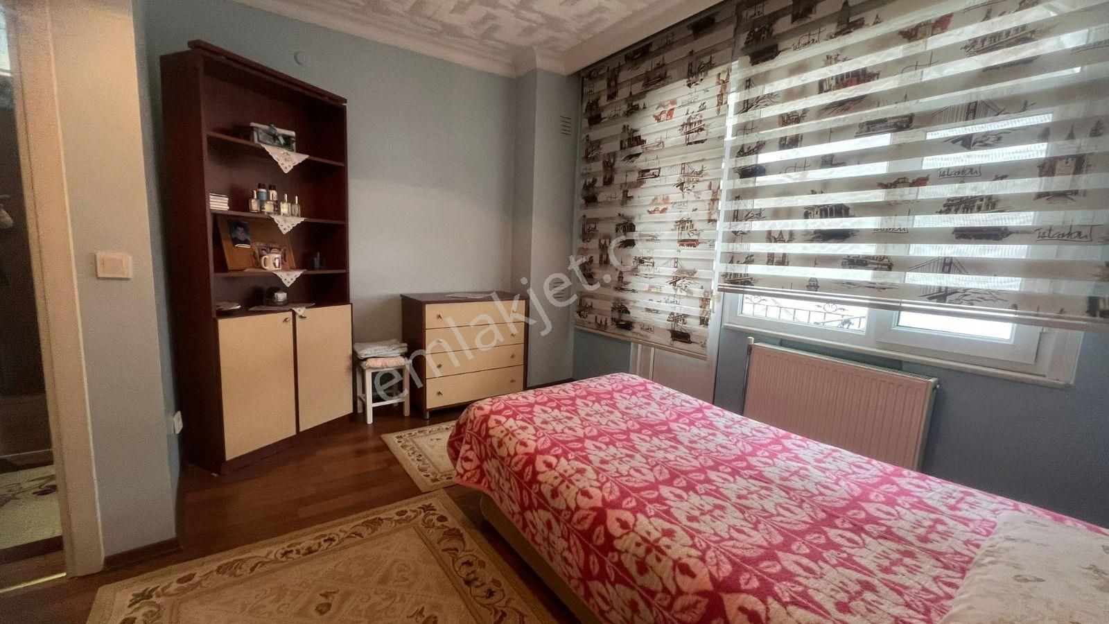 Beylikdüzü Gürpınarda Havuzlu Site İçerisinde Satılık 5+2 Villa - Görsel 7