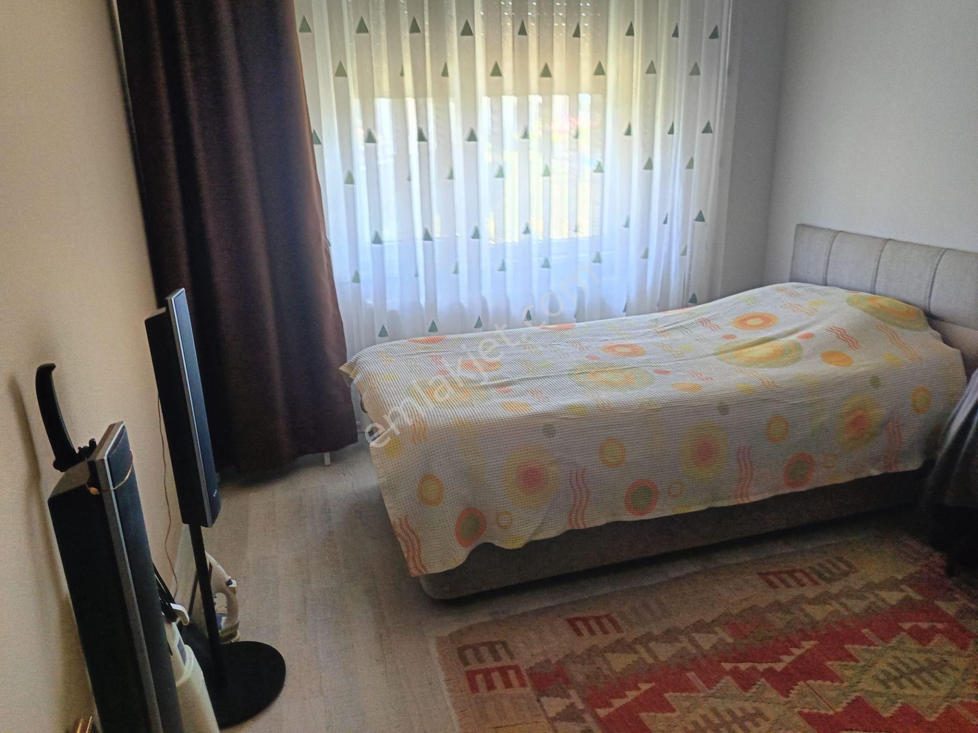 Doktor Tavsiyeli Karasuda Havuzlu Cam Balkon Kombili Bahçeli. - Görsel 13
