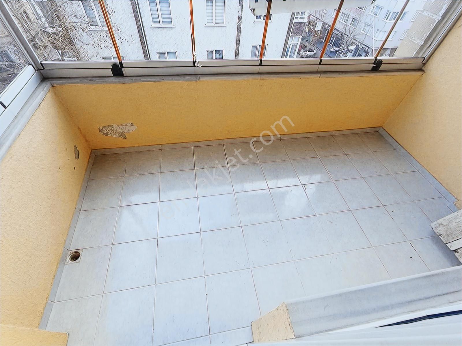 Muhittin Mah. Çetin Emeç Üzeri 160m² 3+1 Fırsat Satılık Daire - Görsel 6