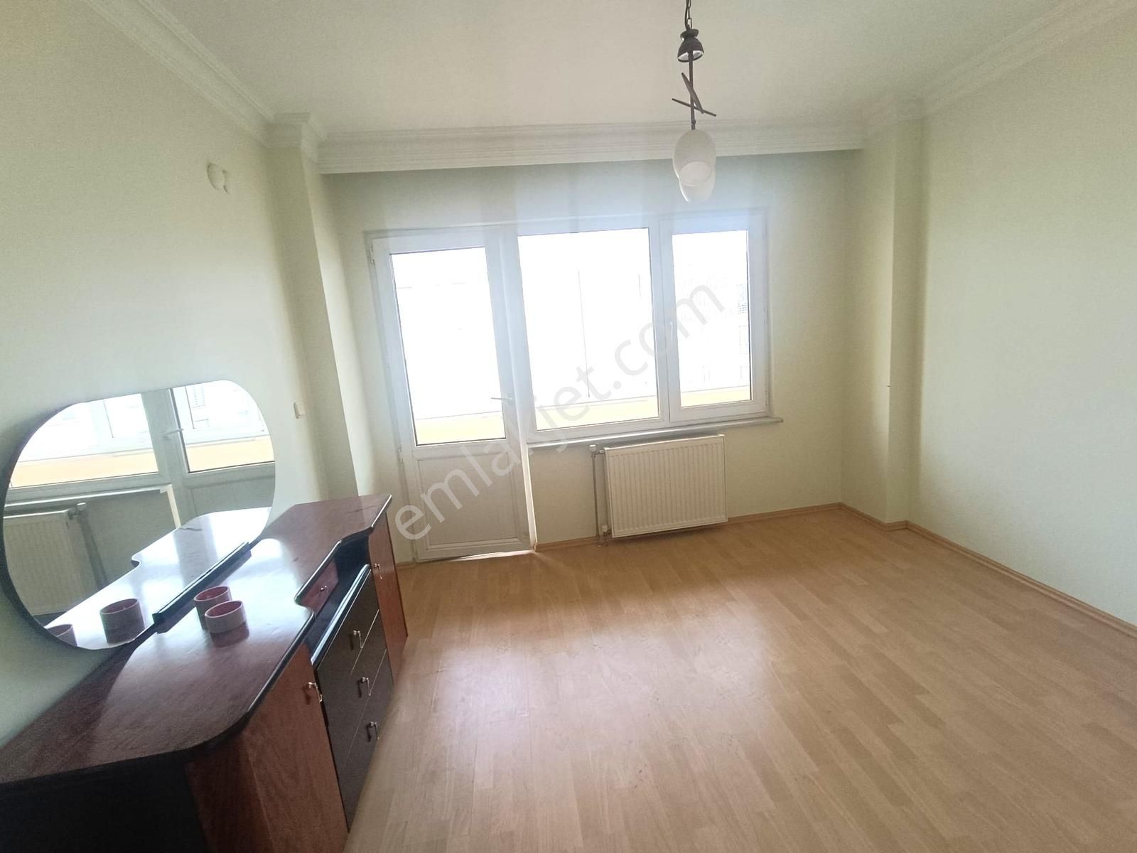Muhittin Mah. Çetin Emeç Üzeri 160m² 3+1 Fırsat Satılık Daire - Görsel 23