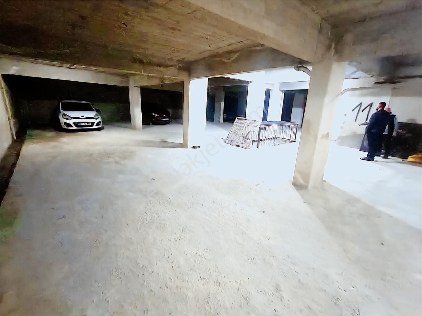 Muhittin Mah. Çetin Emeç Üzeri 160m² 3+1 Fırsat Satılık Daire - Görsel 12