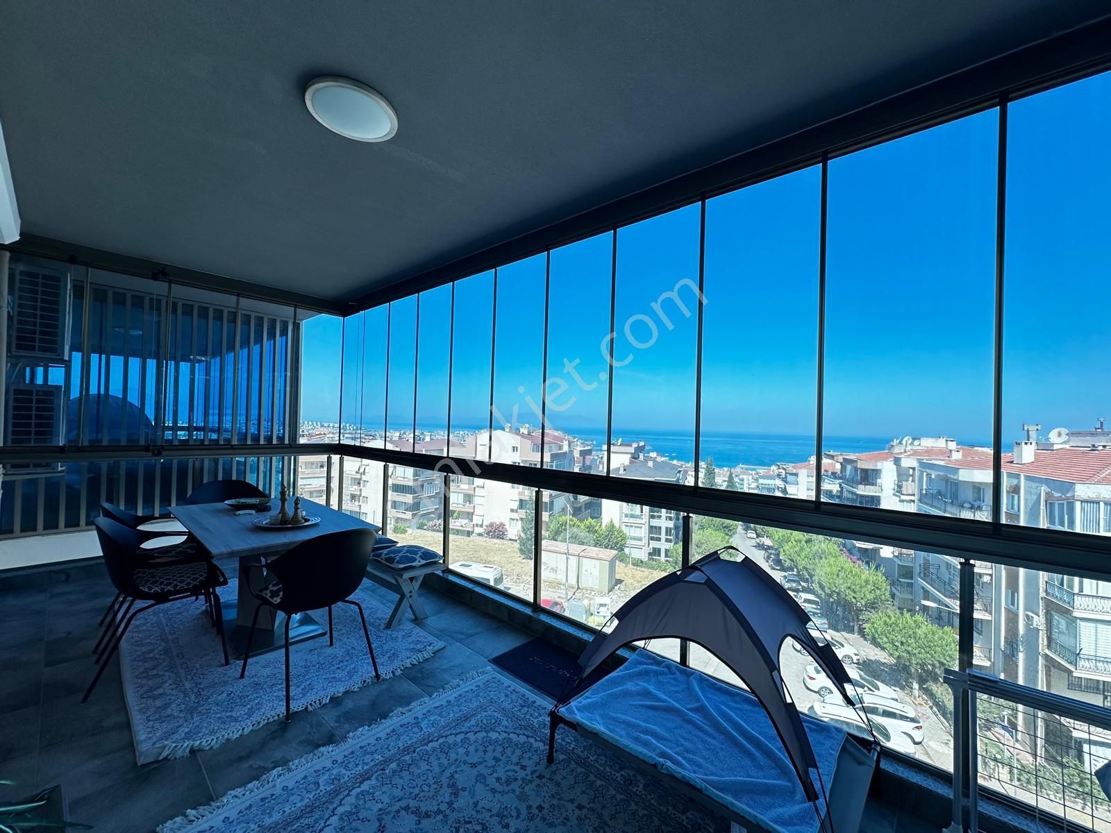 Kuşadası Ege Mah. Özenle Yapılmış Mimari Manzaralı Net 300 M2 - Görsel 17