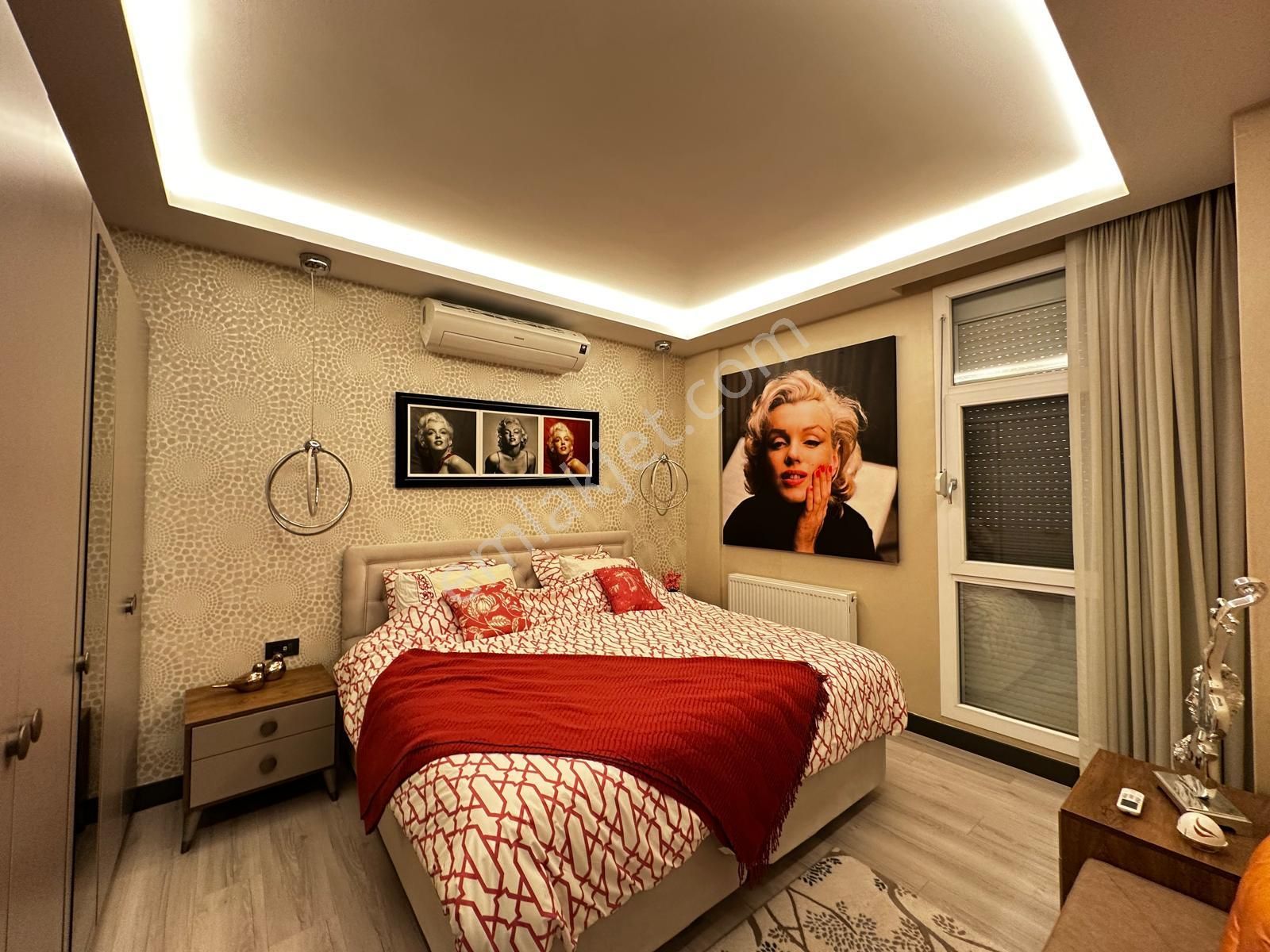 Kuşadası Ege Mah. Özenle Yapılmış Mimari Manzaralı Net 300 M2 - Görsel 15