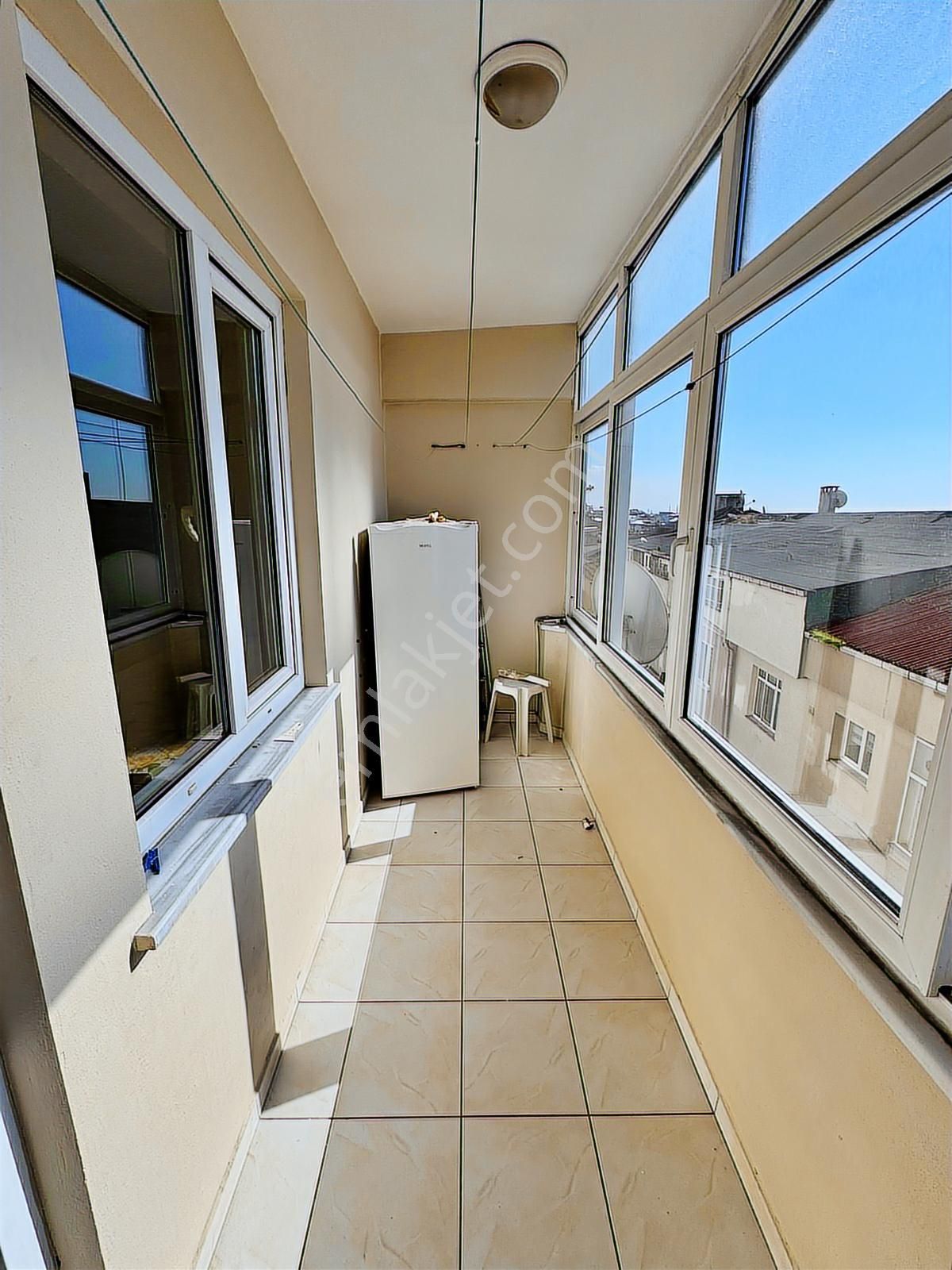 Gaziosmanpaşada Cadde Üzerinde Satılık Aydınlık 3+1 Daire - Görsel 5