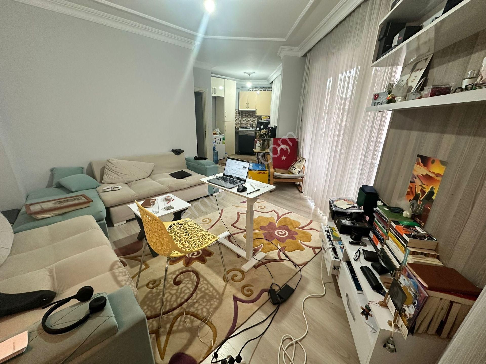 Çeliktepe'de,metroya 10 Dk. 2+1 Satılık Daire,artum'dan - Görsel 3