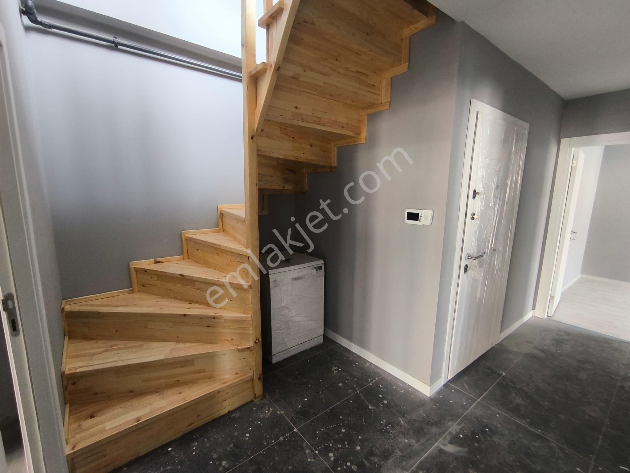 Büyükçekmece Pınartepe Mahallesinde 5+1 Dubleks Sıfır Daire - Görsel 11