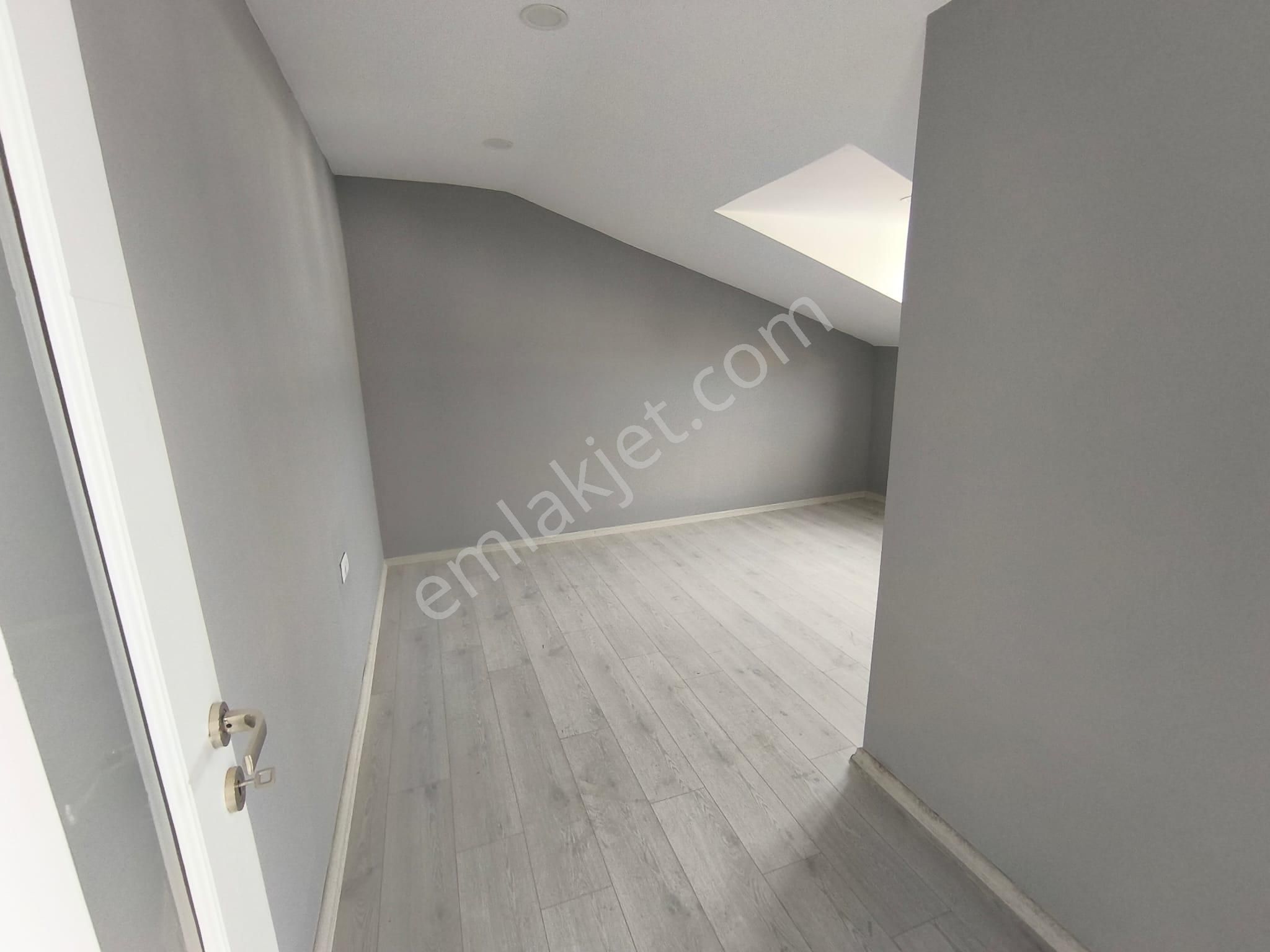 Büyükçekmece Pınartepe Mahallesinde 5+1 Dubleks Sıfır Daire - Görsel 18