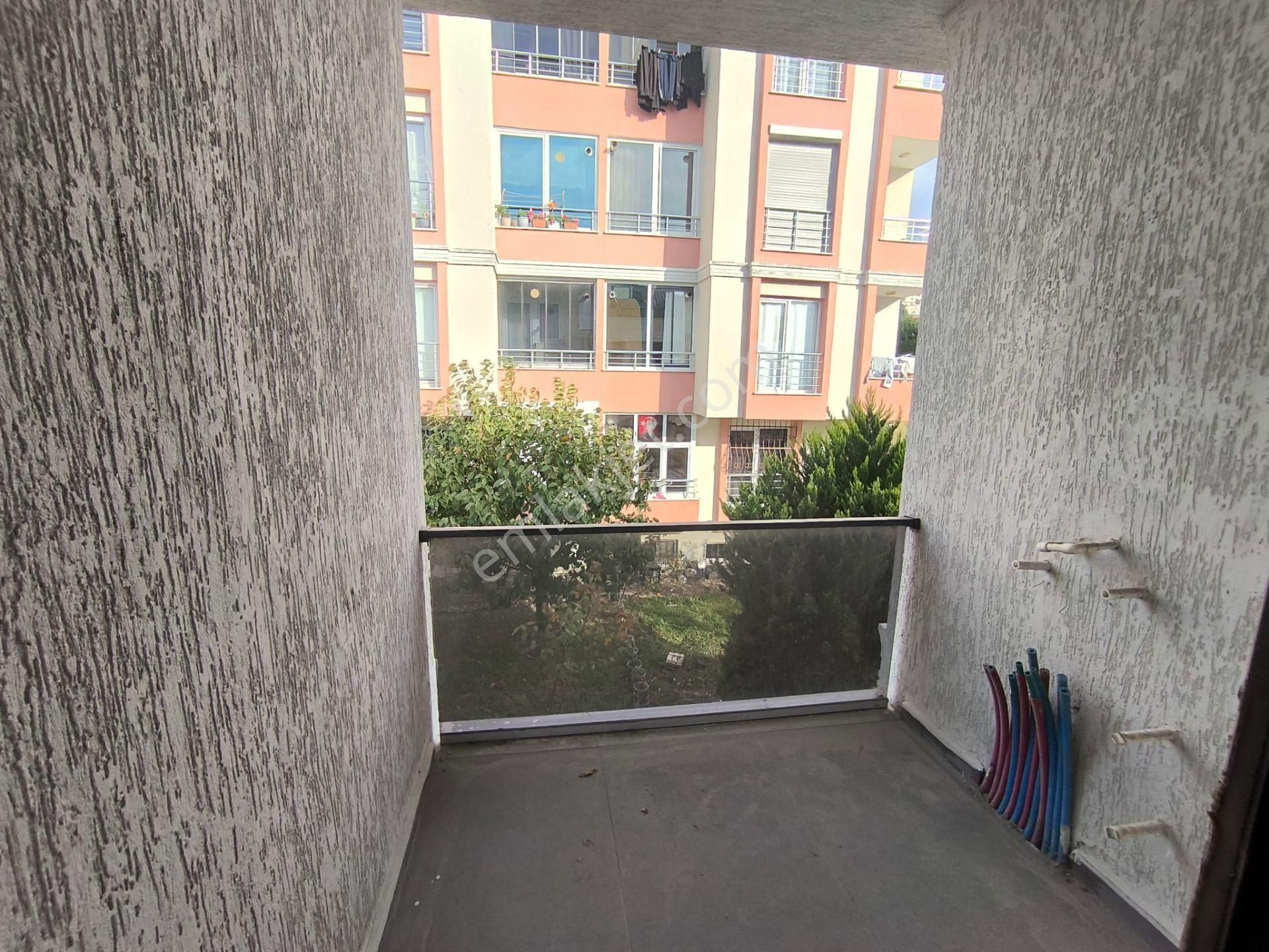 Büyükçekmece Pınartepe Mahallesinde 5+1 Dubleks Sıfır Daire - Görsel 8