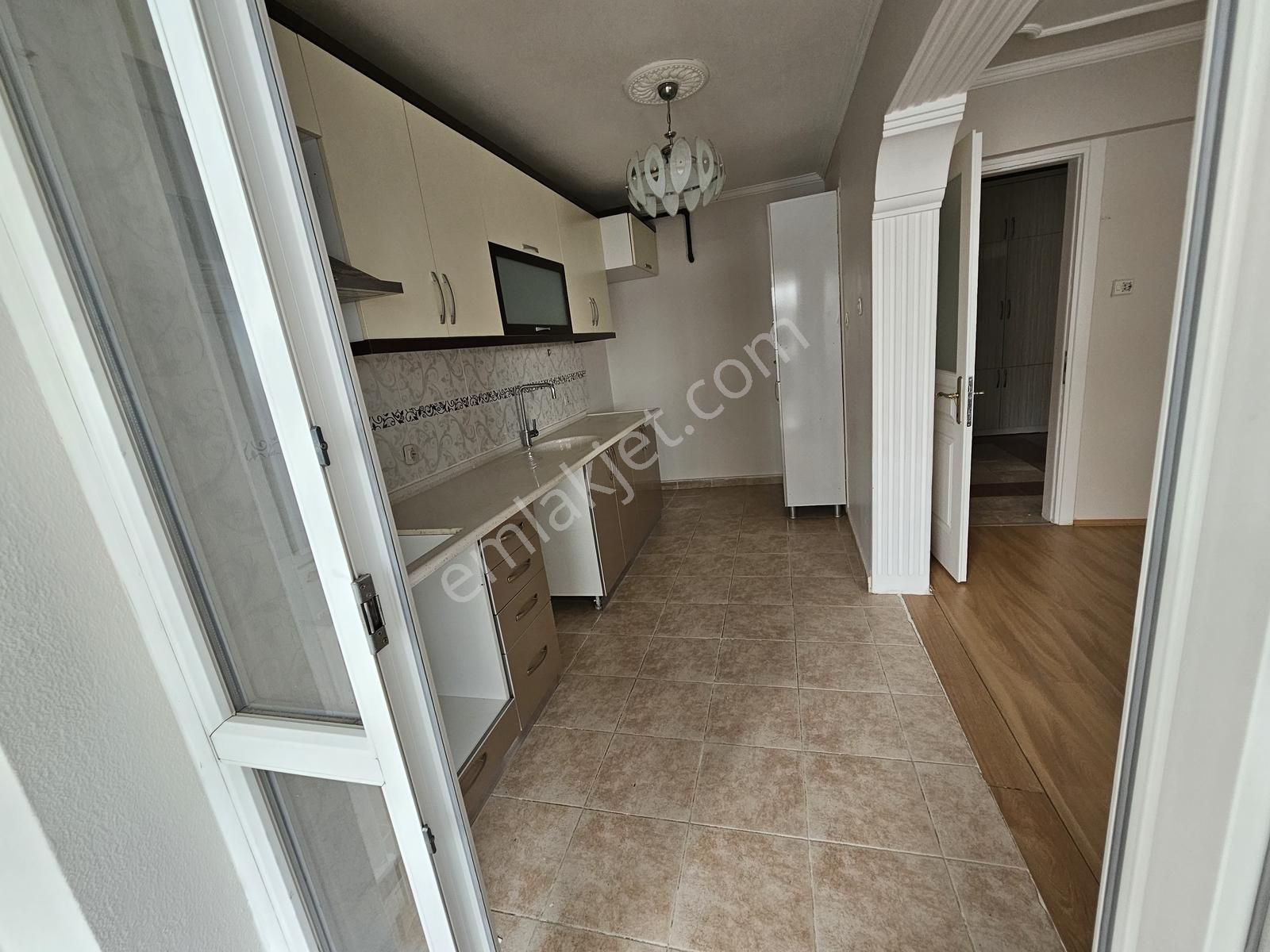 Turyap'tan Egekent'te Masrafsız Temiz 2+1 Kiralık Daire - Görsel 11