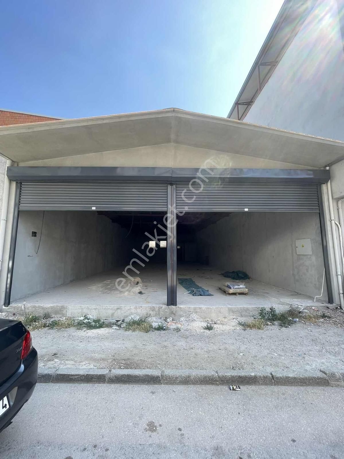 Hamitler Pazartesi Pazarının Dibinde Kiralık Dükkan-depo - Görsel 7