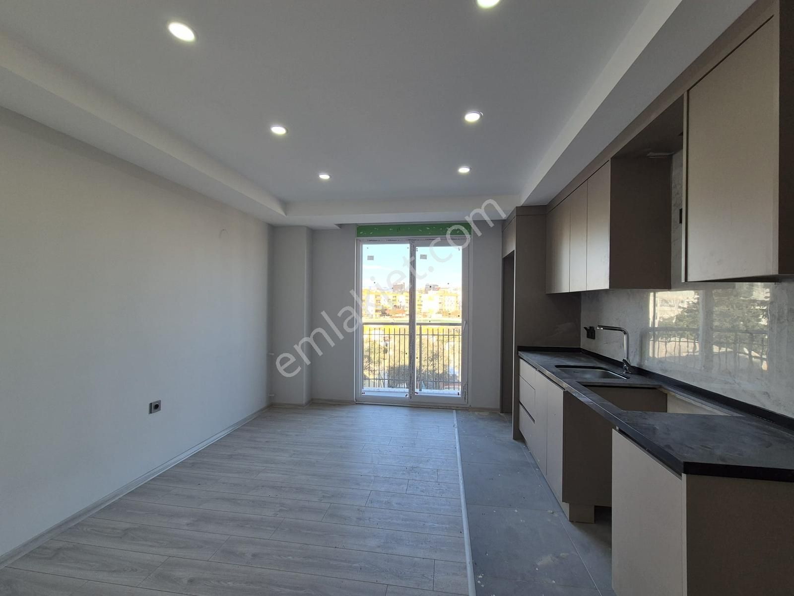 Kızılarık'ta İskanlı Kepez Beld 500m Asansörlü Katta 1+1 Daire - Görsel 4