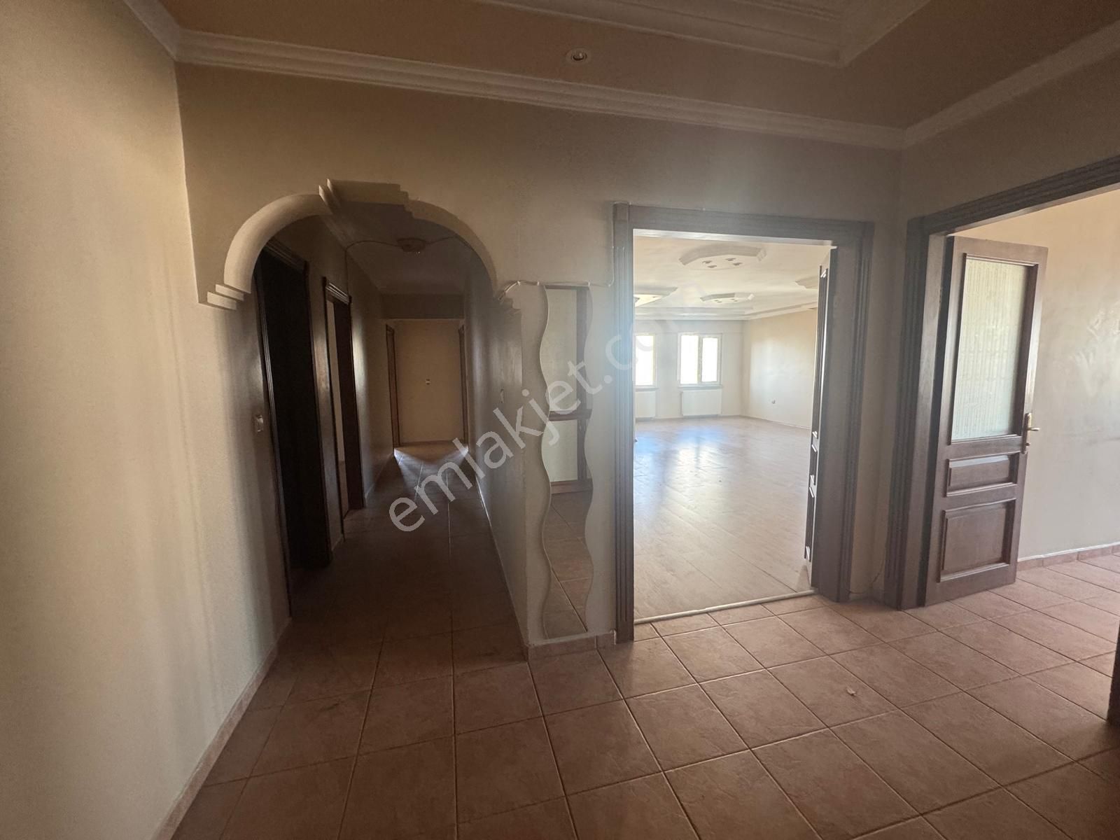 Beylikdüzü Adnan Kahveci Mahallesinde 3+1 180m2 Satılık Daire - Görsel 17