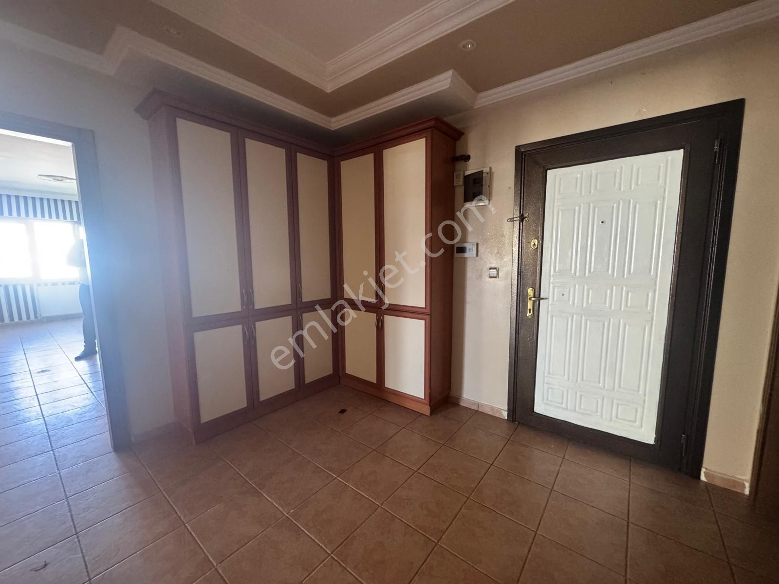 Beylikdüzü Adnan Kahveci Mahallesinde 3+1 180m2 Satılık Daire - Görsel 16