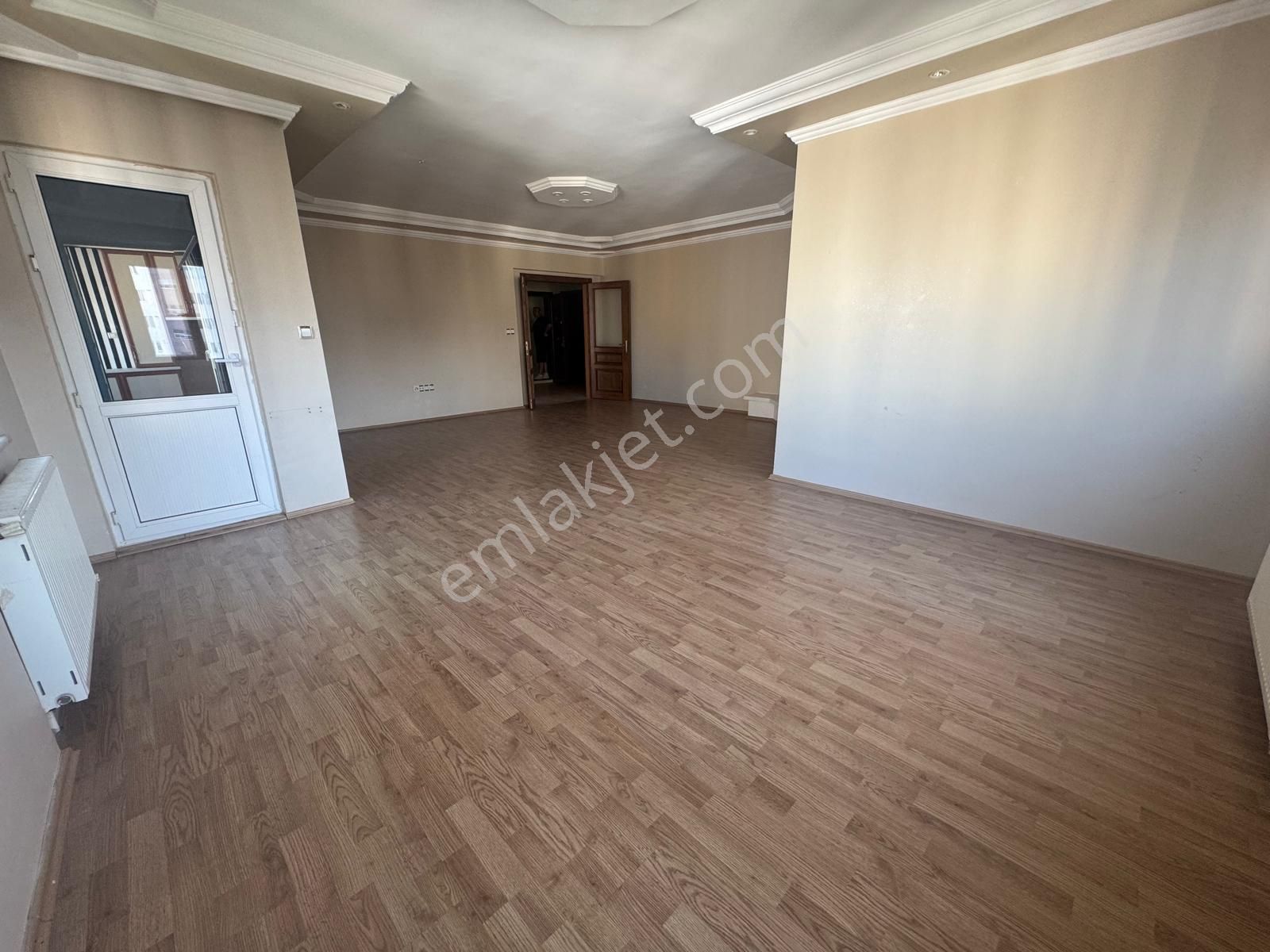 Beylikdüzü Adnan Kahveci Mahallesinde 3+1 180m2 Satılık Daire - Görsel 7