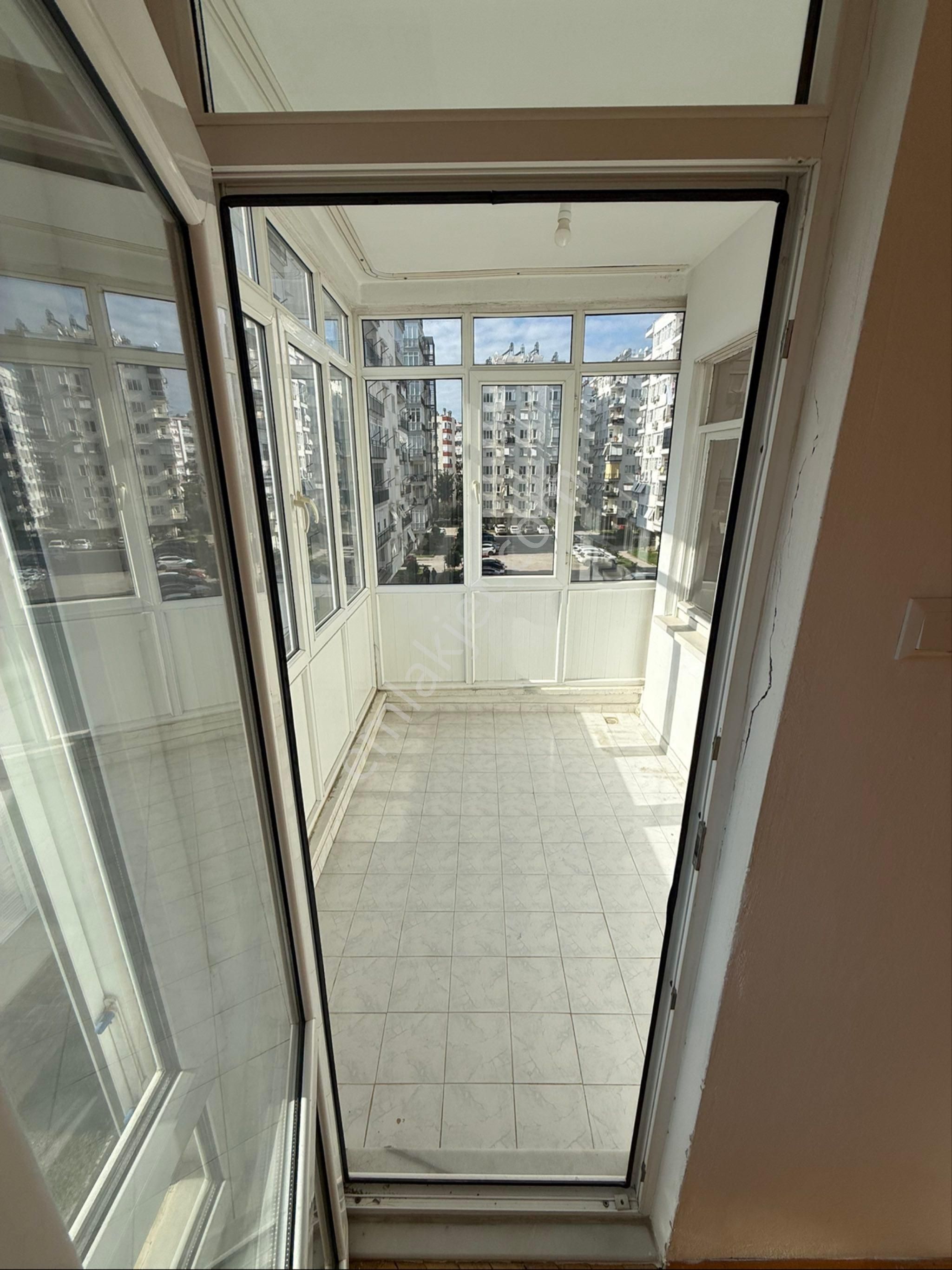 Uncalı Sitelerde Satılık Doğalgazlı 3+1 Daire - Görsel 5