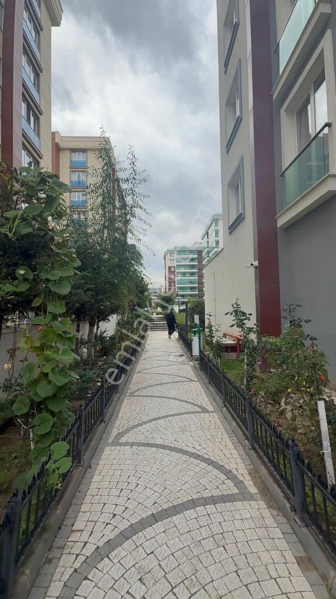 Lüks Site İçinde Yüksek Giriş 3+1 Geniş Ve Konforlu Daire - Görsel 13