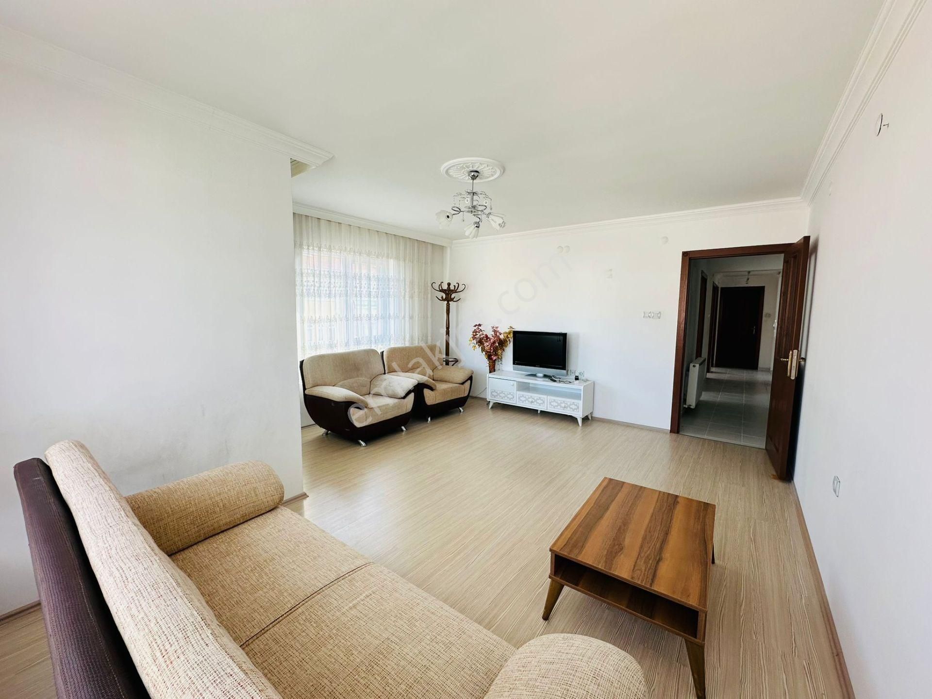 Ekin Mahallesin'de Asansörlü 3+1 Katta Satılık Daire !!! - Görsel 5