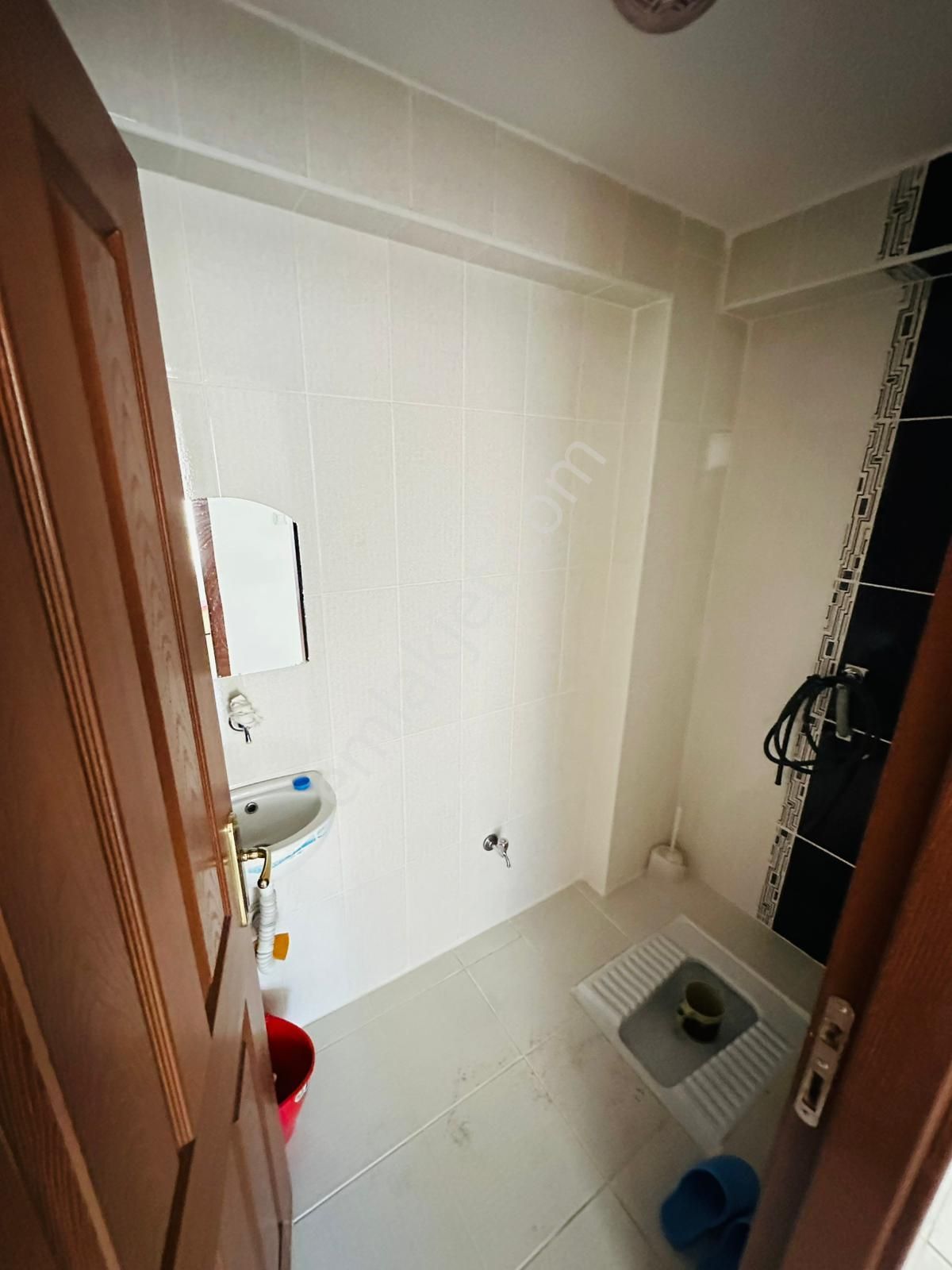 Ekin Mahallesin'de Asansörlü 3+1 Katta Satılık Daire !!! - Görsel 22