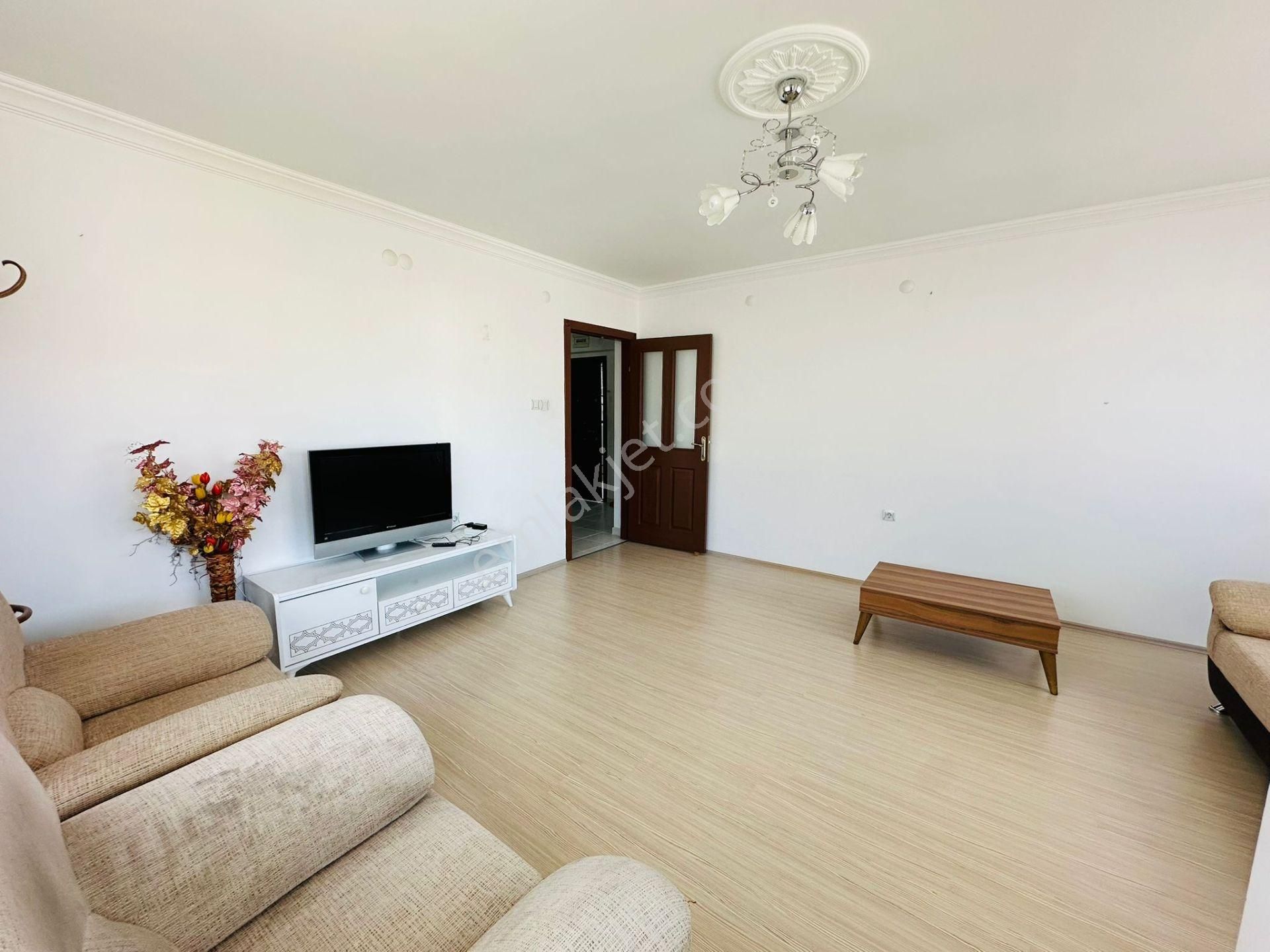 Ekin Mahallesin'de Asansörlü 3+1 Katta Satılık Daire !!! - Görsel 7