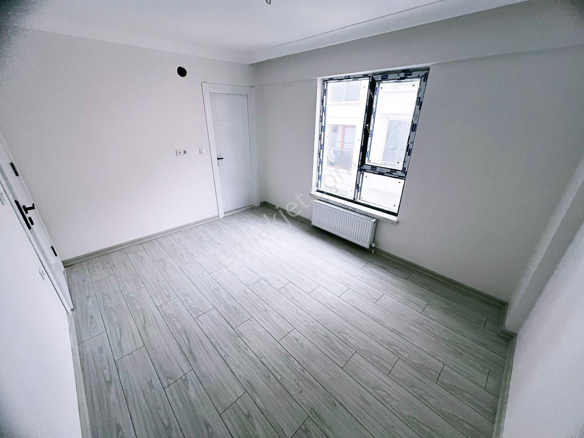 Yunus Emre Mahallesi Kordonboyu Ve Çatalkaya Cad Üstü 4+1 Dublx - Görsel 16