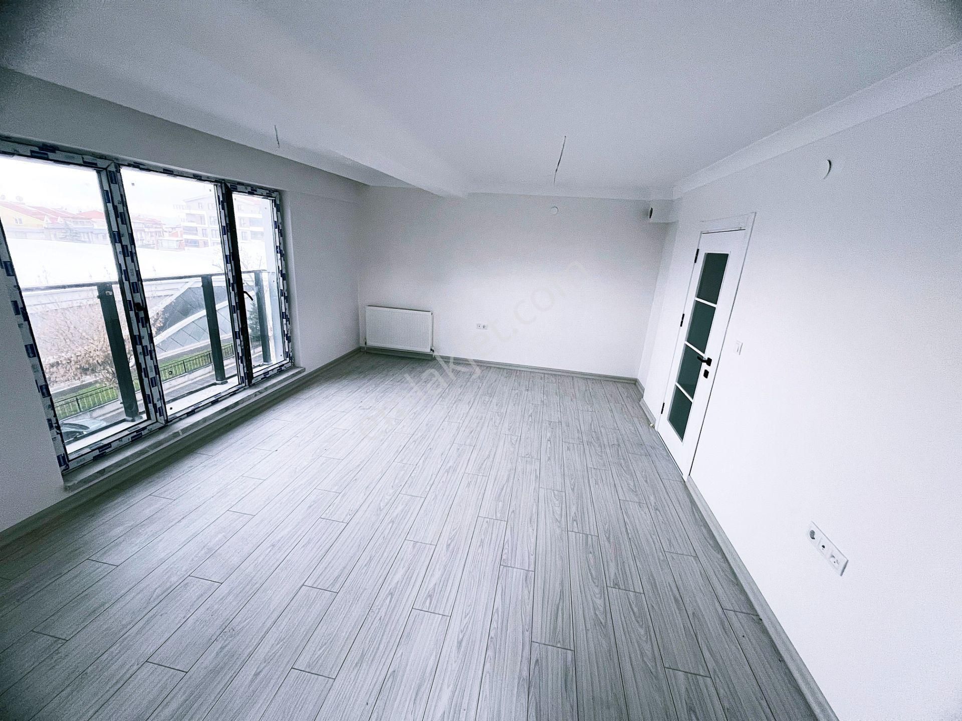 Yunus Emre Mahallesi Kordonboyu Ve Çatalkaya Cad Üstü 4+1 Dublx - Görsel 9