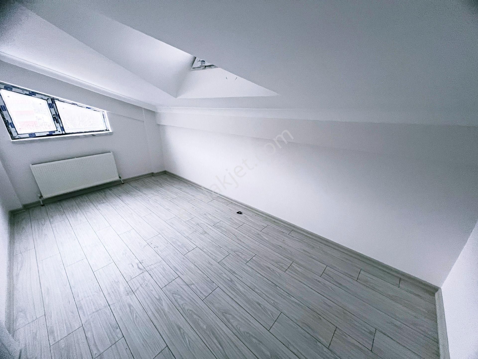 Yunus Emre Mahallesi Kordonboyu Ve Çatalkaya Cad Üstü 4+1 Dublx - Görsel 28