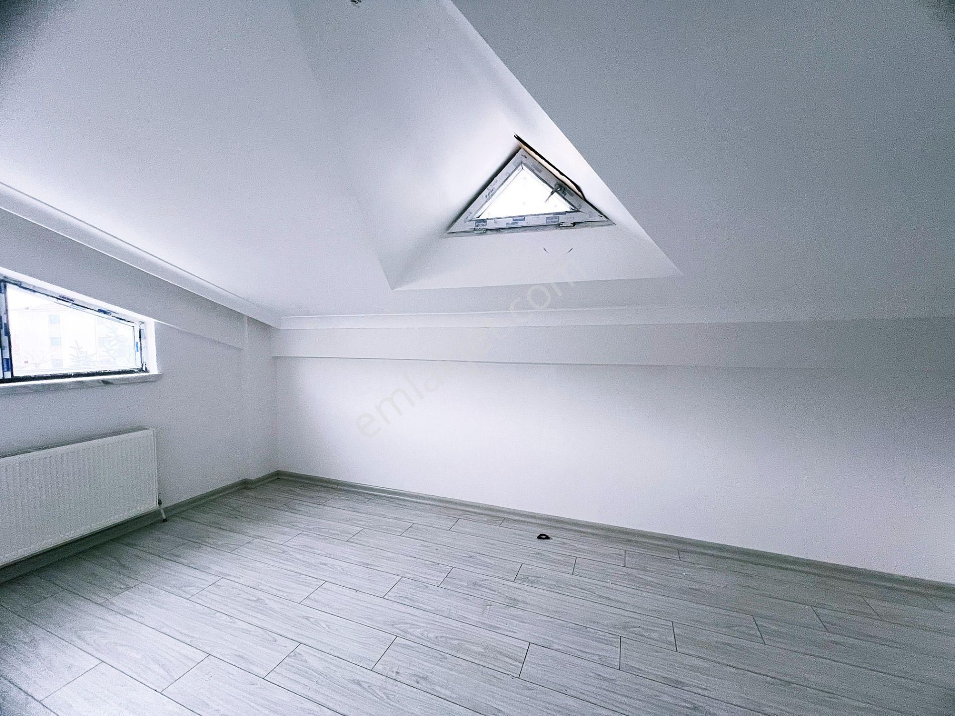 Yunus Emre Mahallesi Kordonboyu Ve Çatalkaya Cad Üstü 4+1 Dublx - Görsel 29