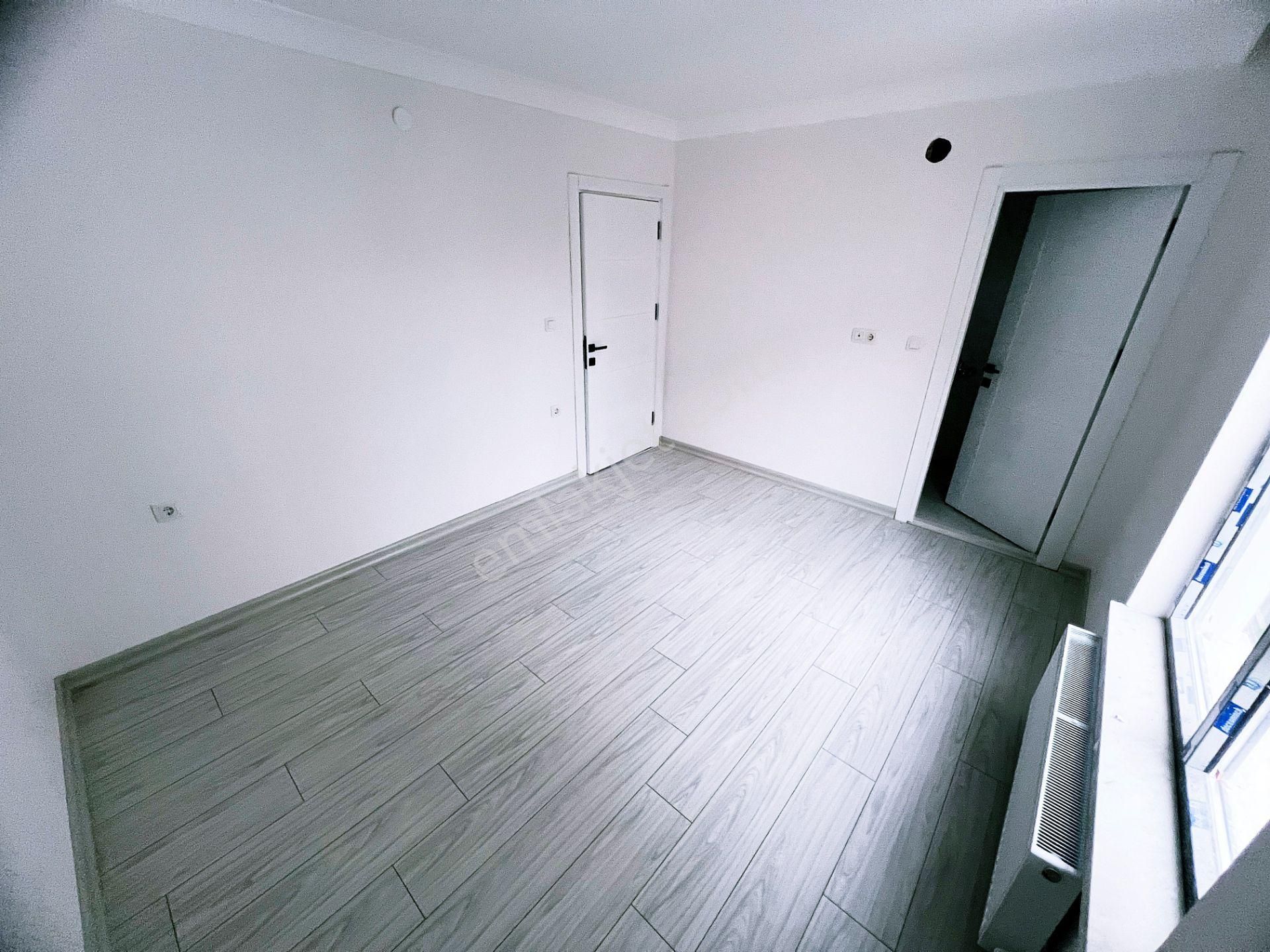 Yunus Emre Mahallesi Kordonboyu Ve Çatalkaya Cad Üstü 4+1 Dublx - Görsel 17