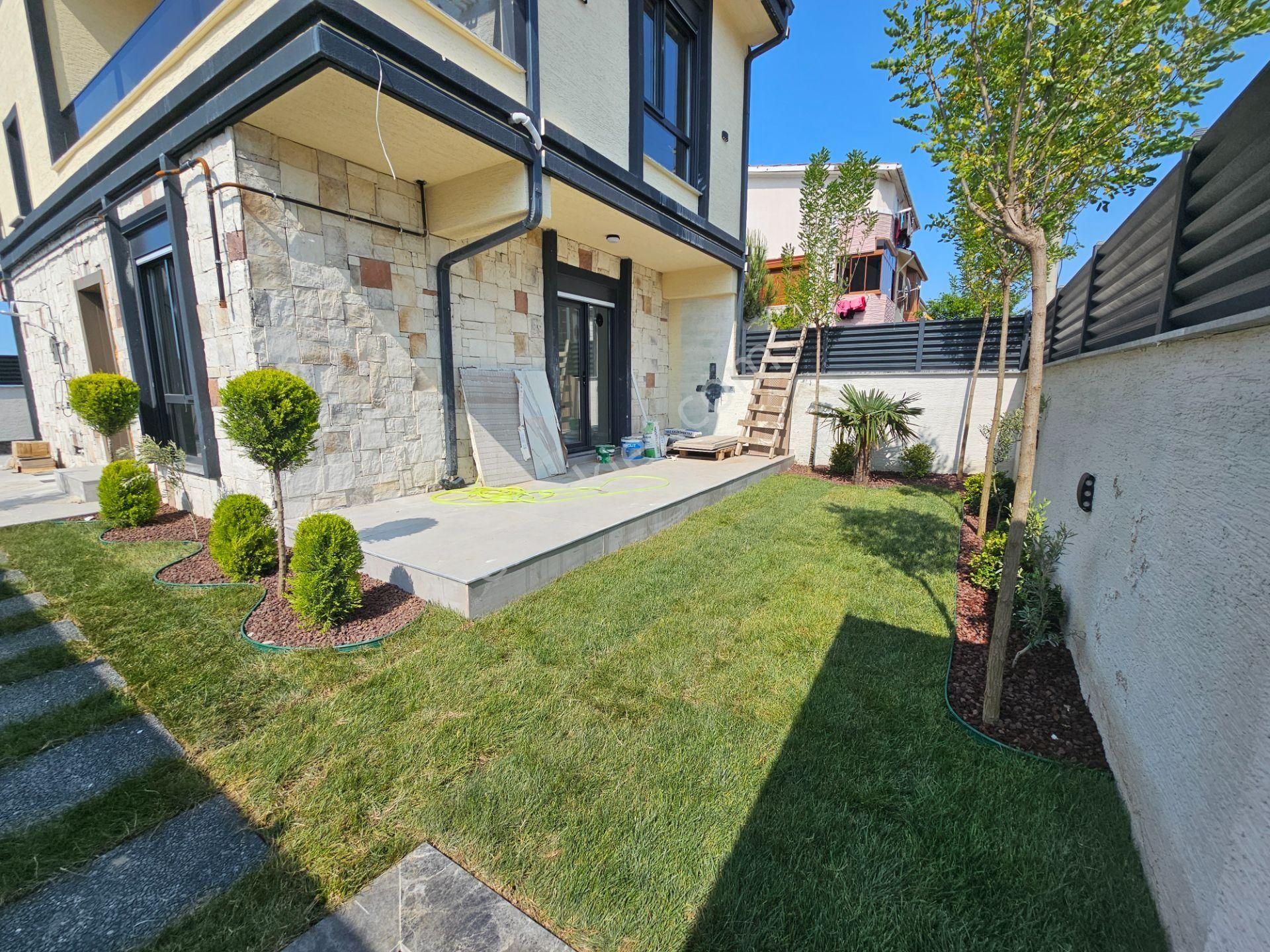 4+1 Denize 2. Sırada , Müstakil Havuzlu , Ebeveyn Banyolu Lüks Villa - Görsel 4