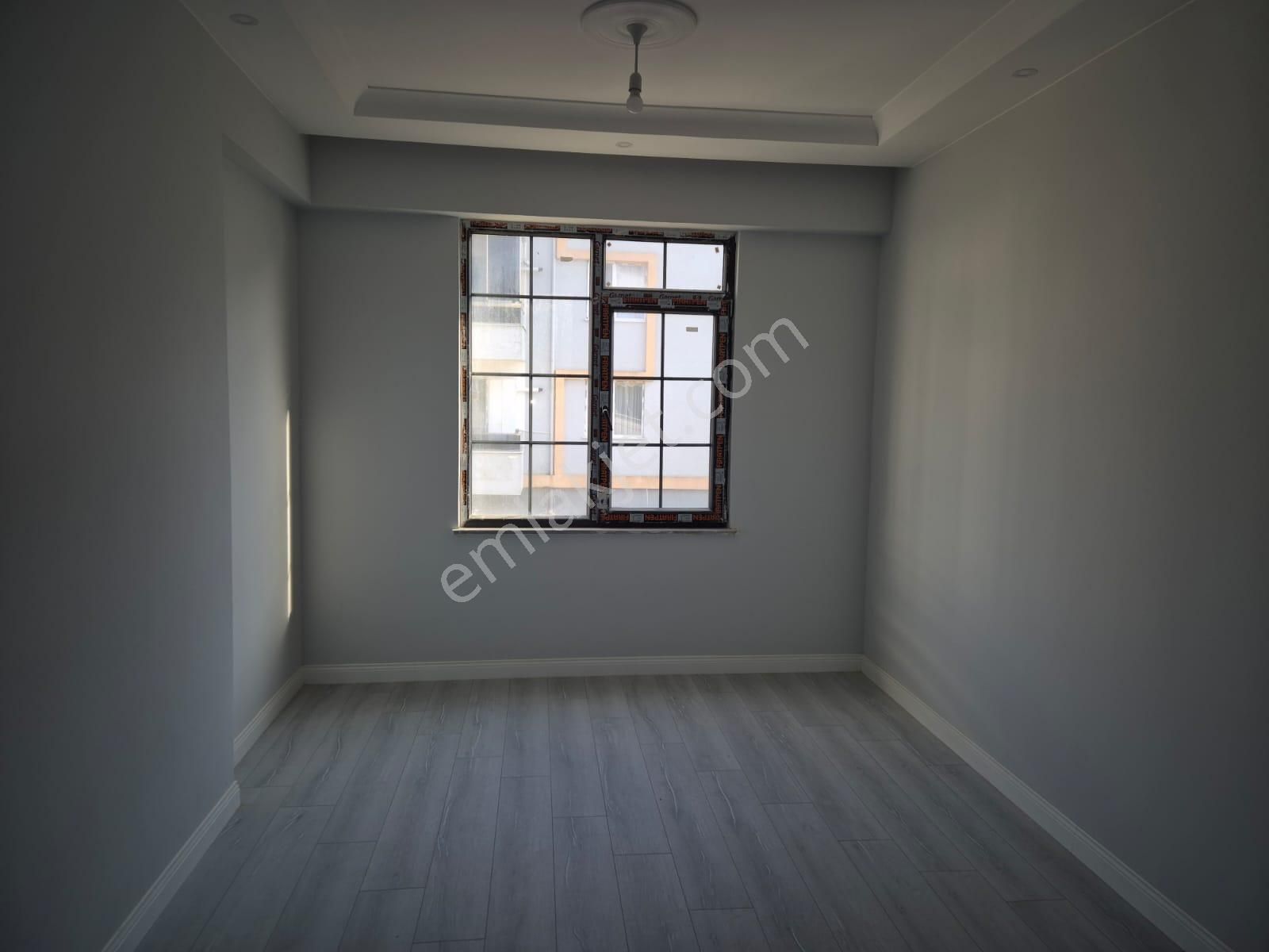 Rumeli Mahallesi 2 Bloklu Site İçi Ara Kat Satılık 2+1 Daire - Görsel 13
