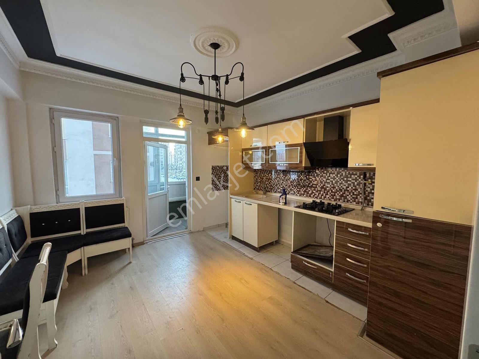 Düşük Katlı Kombili Geniş 3+1 Daire - Görsel 26