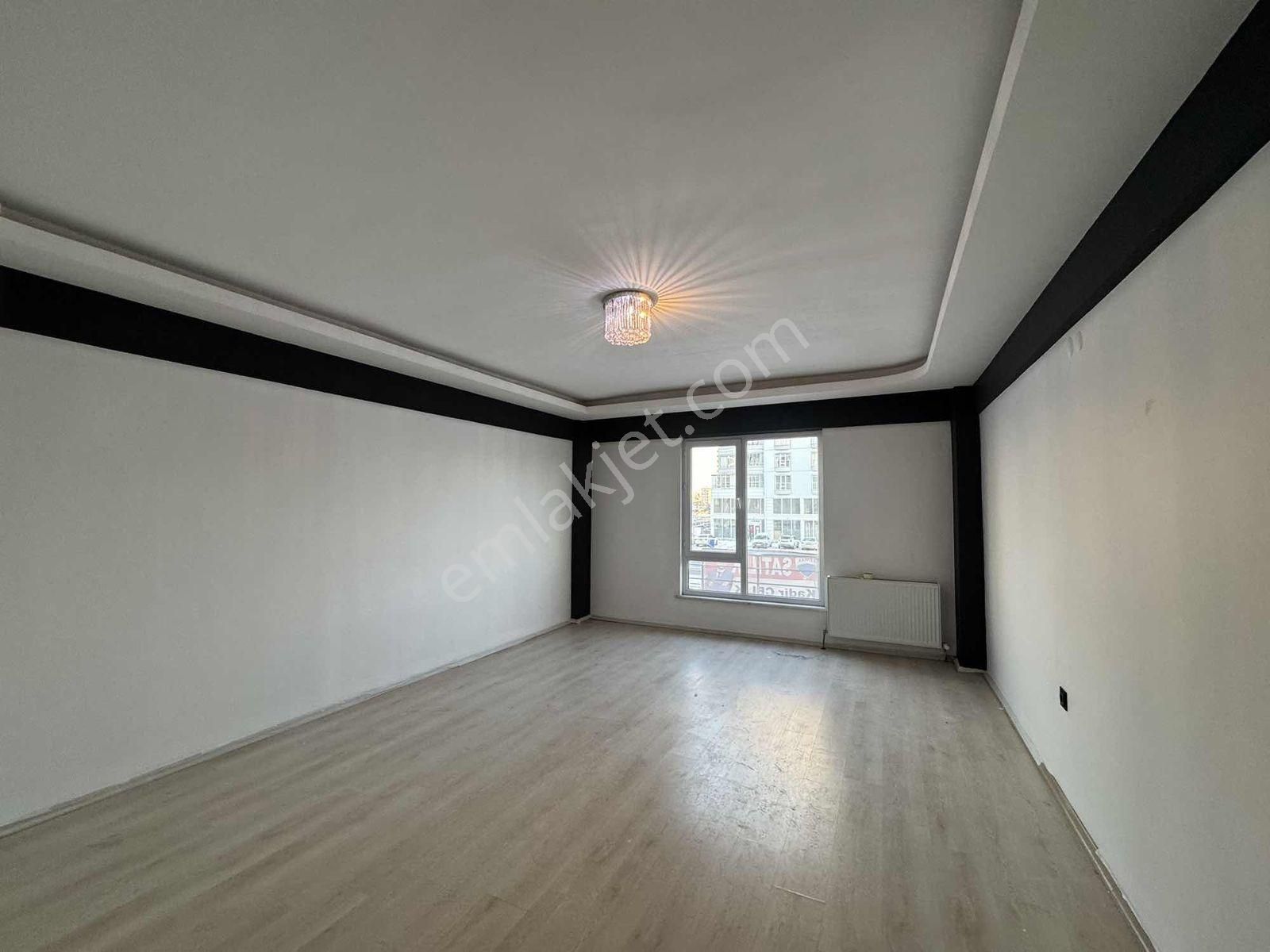 Düşük Katlı Kombili Geniş 3+1 Daire - Görsel 17