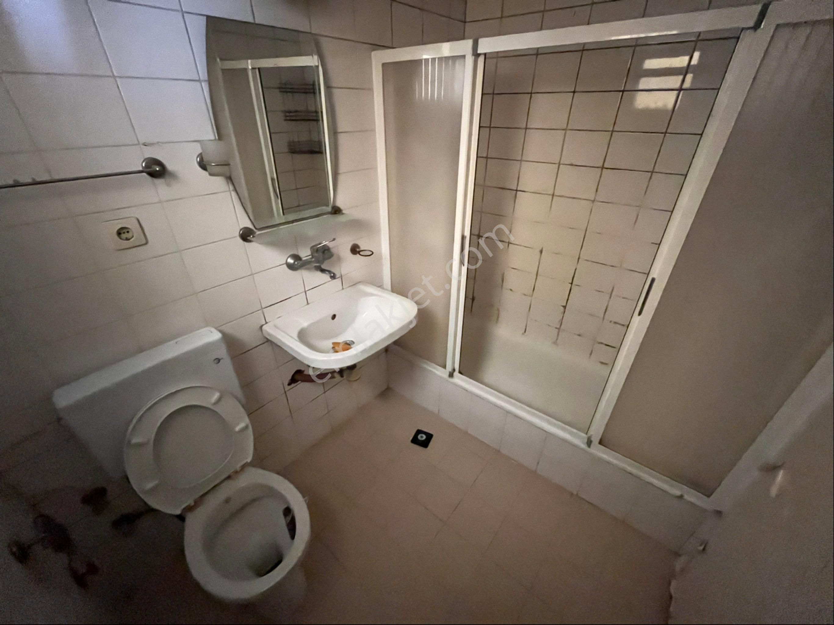 Üçyol Meydan Metro Yakınında 2+1 90m2 Arakat Temiz Bakımlı Daire - Görsel 20