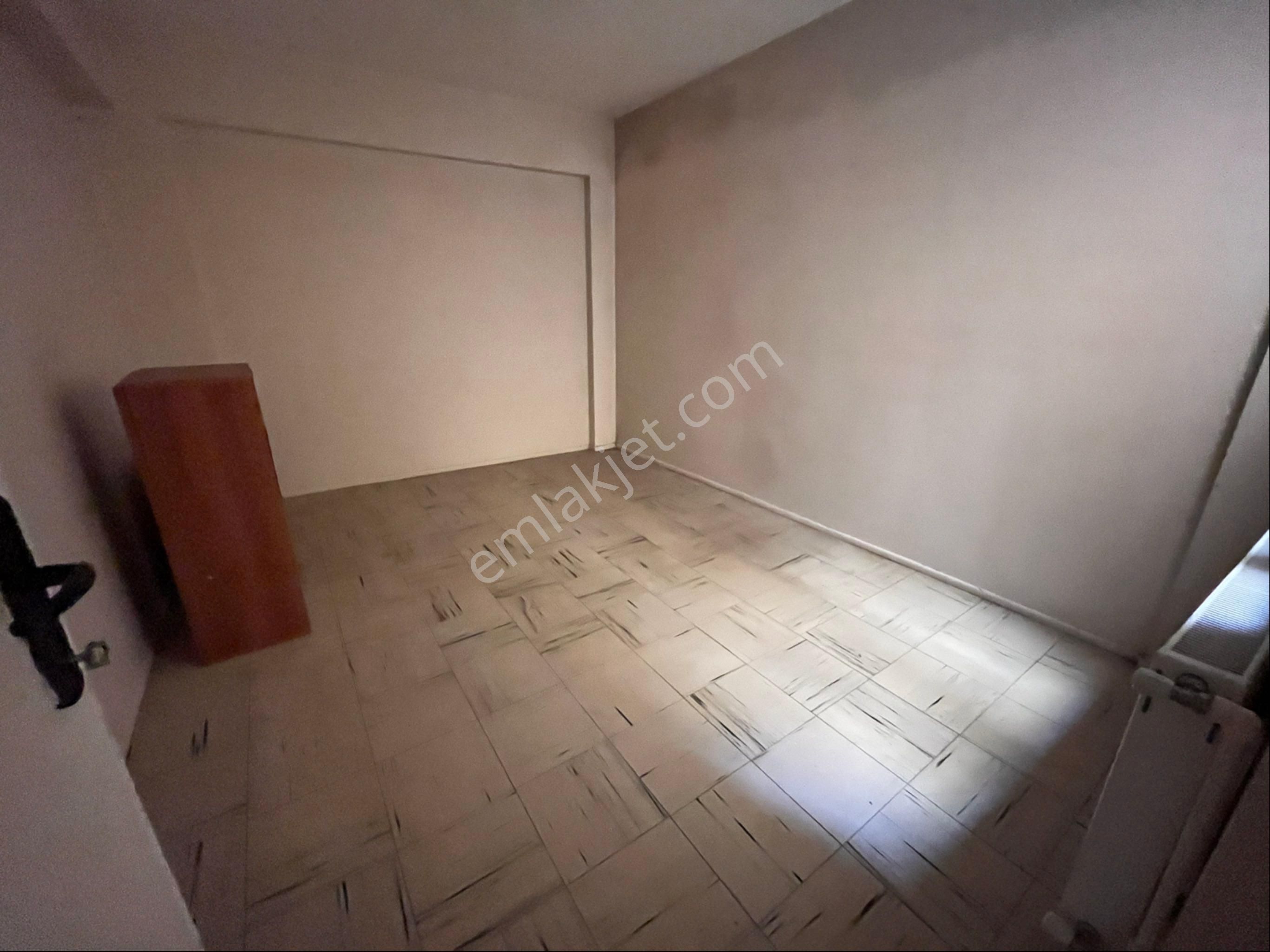 Üçyol Meydan Metro Yakınında 2+1 90m2 Arakat Temiz Bakımlı Daire - Görsel 8