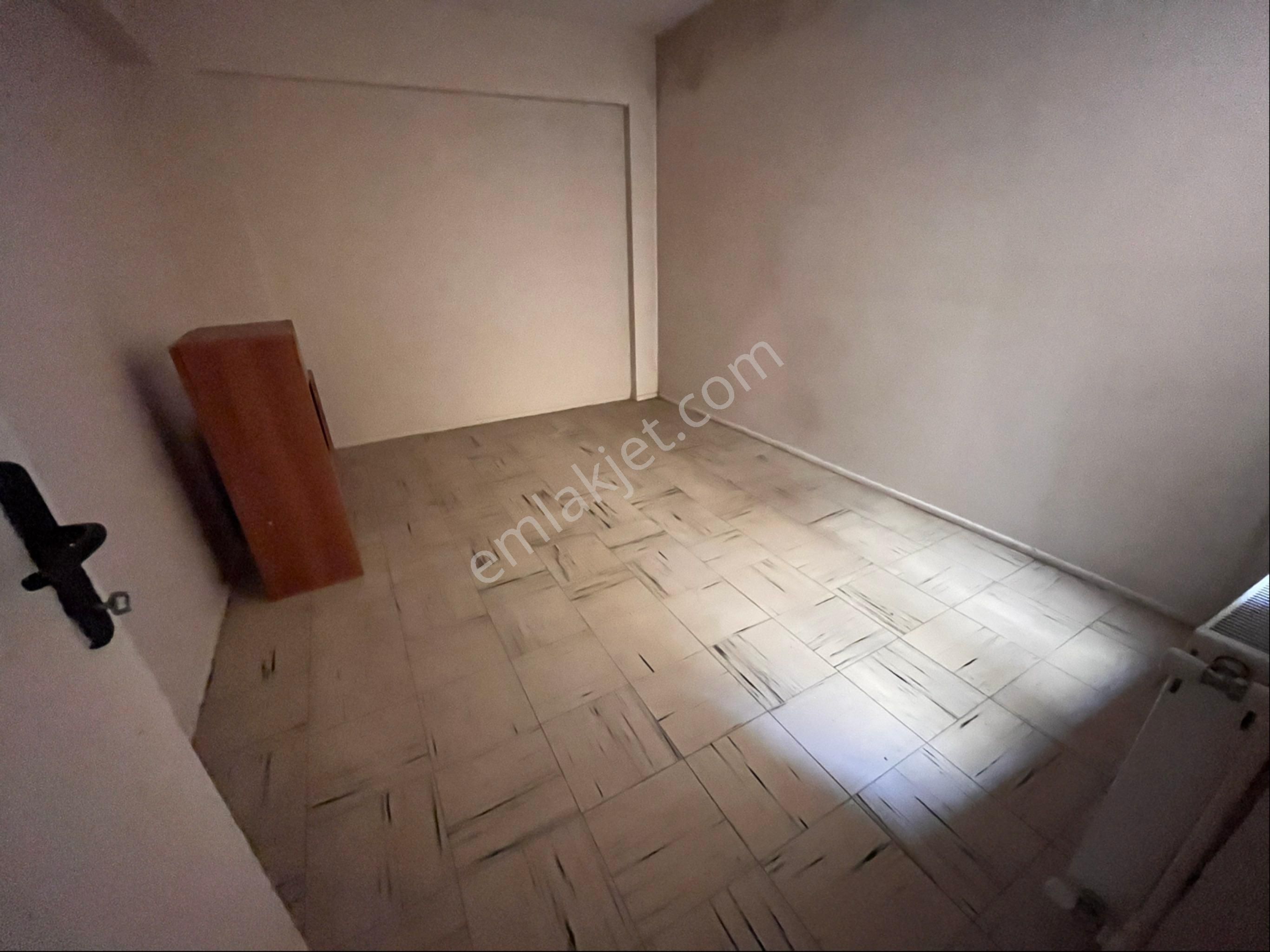 Üçyol Meydan Metro Yakınında 2+1 90m2 Arakat Temiz Bakımlı Daire - Görsel 10