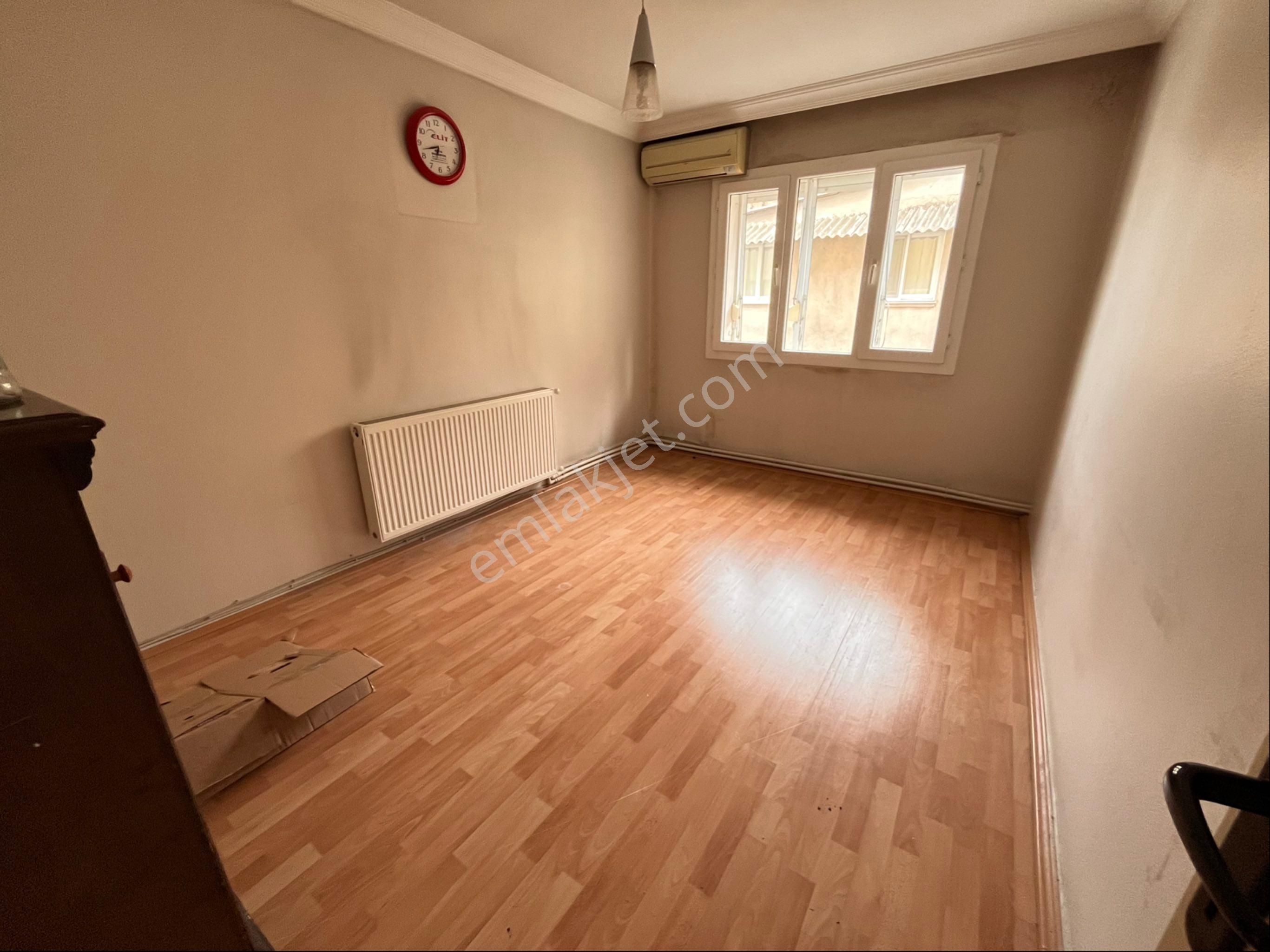 Üçyol Meydan Metro Yakınında 2+1 90m2 Arakat Temiz Bakımlı Daire - Görsel 6