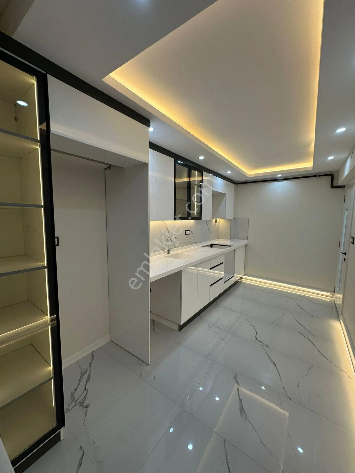 🏡teyfikiye Mahallesi 🏡 ✅3+1 160m2 5 Katlının 4 Katı ❇️fulltadilatlı Özelikli Petek - Görsel 3