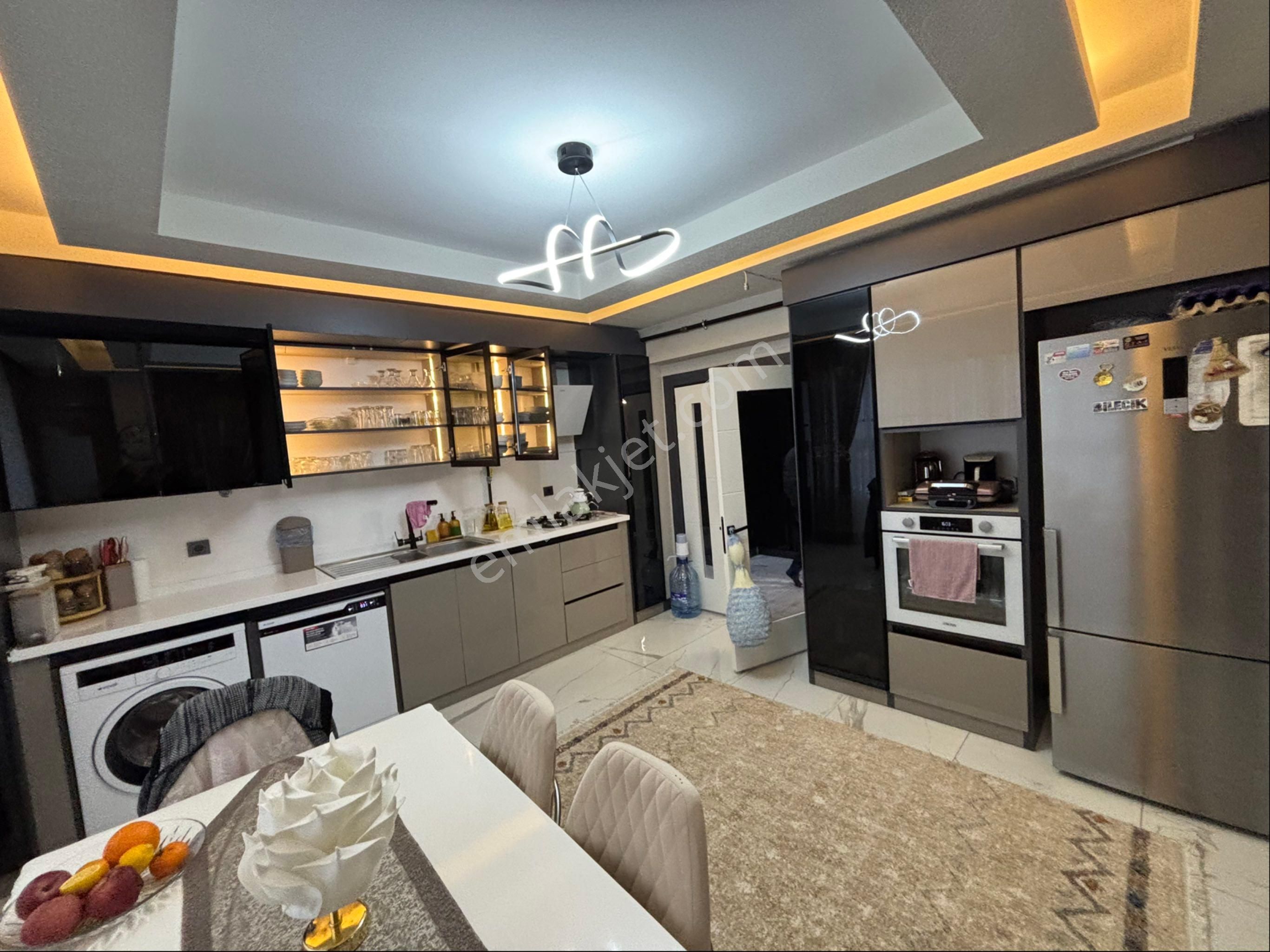 Öz Eda Emlak Tan Satılık 4+1 Daire Bağlum Karakaya Da - Görsel 6