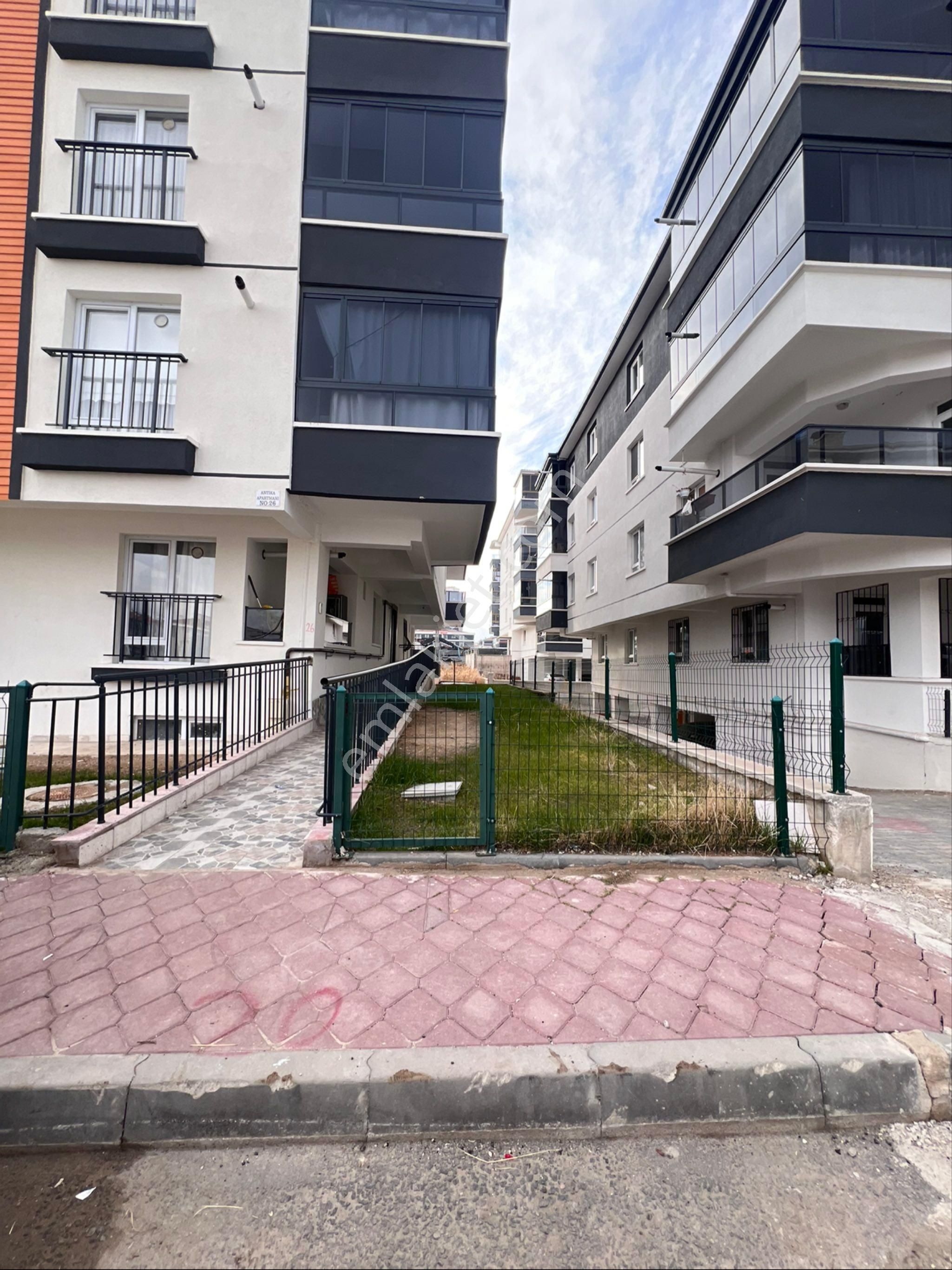 Mustafa Kemal Mah.140 M2 3+1 Sıfır Arakat Ebeveyn Banyo G.odalı - Görsel 32