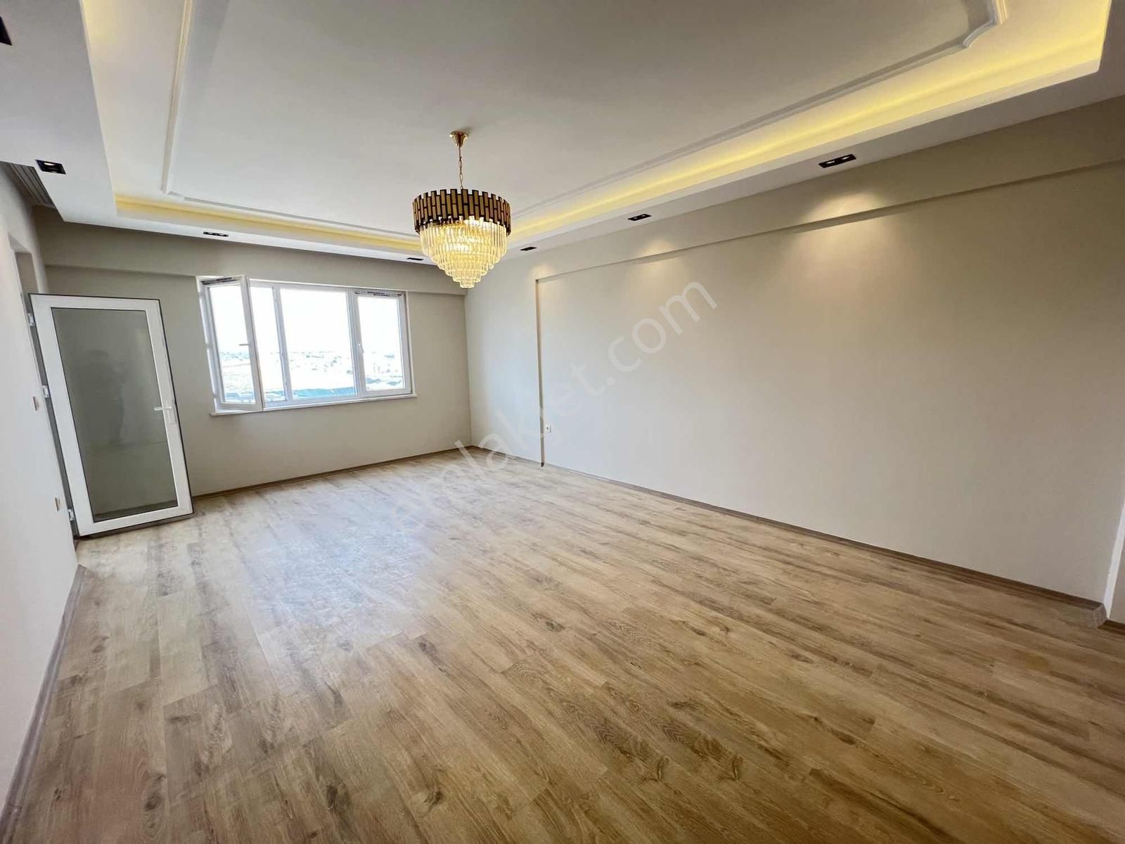 Muhteşem Park Ve Göl Manzaralı 3,5+1 Sıfır Yapı Satılık Daire - Görsel 25