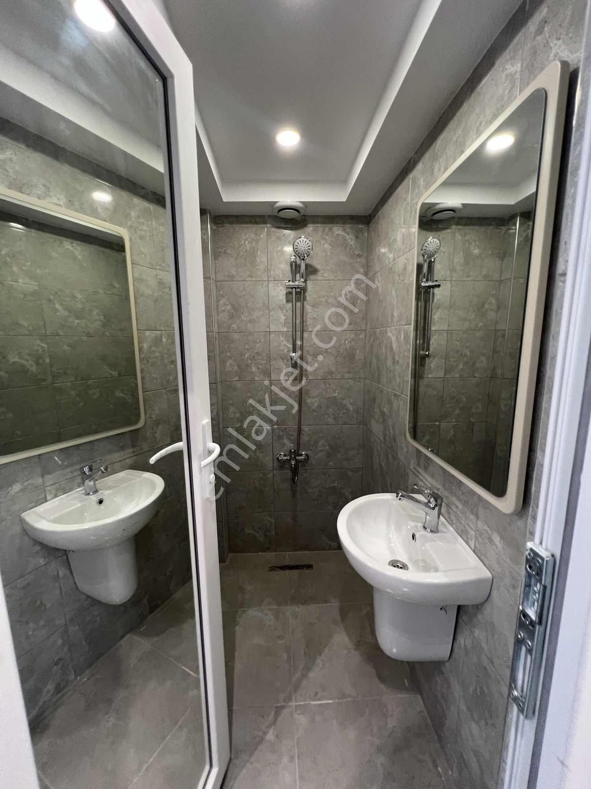 Muhteşem Park Ve Göl Manzaralı 3,5+1 Sıfır Yapı Satılık Daire - Görsel 22